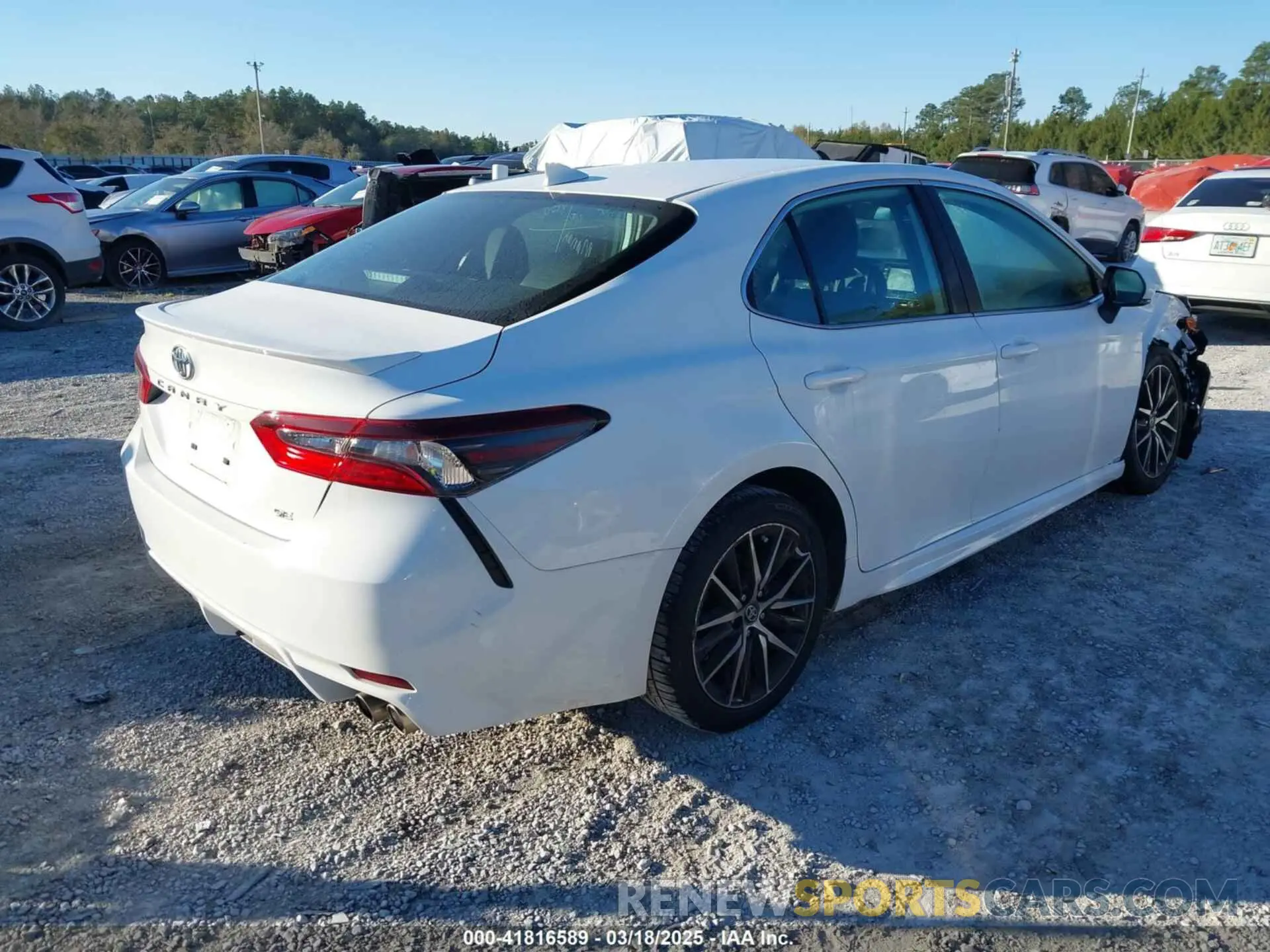 4 Фотография поврежденного автомобиля 4T1G11AKXPU153288 TOYOTA CAMRY 2023