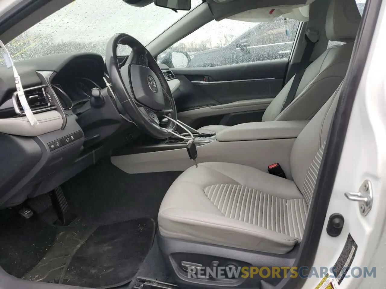 7 Фотография поврежденного автомобиля 4T1G11AKXPU739053 TOYOTA CAMRY 2023