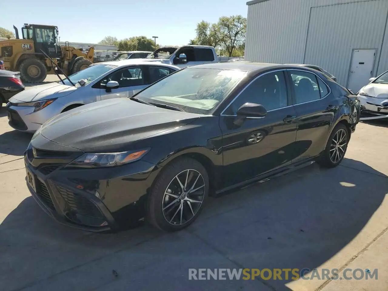 1 Photograph of a damaged car 4T1G11AKXPU760260 TOYOTA CAMRY 2023