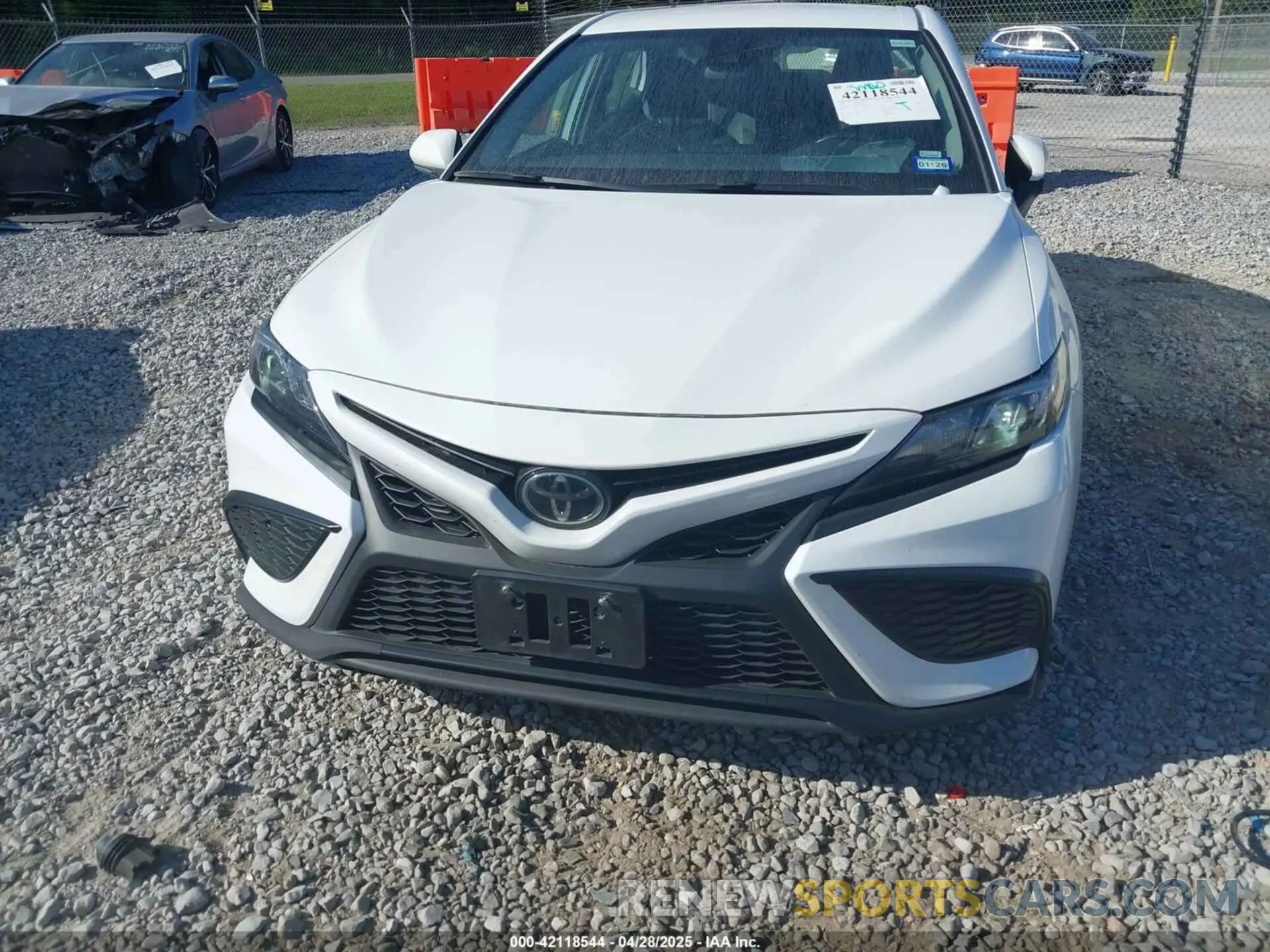 12 Фотография поврежденного автомобиля 4T1G11AKXPU768990 TOYOTA CAMRY 2023