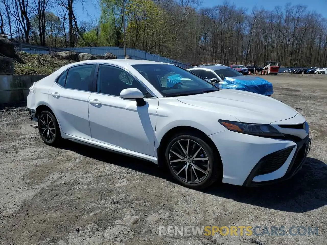 4 Фотография поврежденного автомобиля 4T1G11AKXPU815080 TOYOTA CAMRY 2023