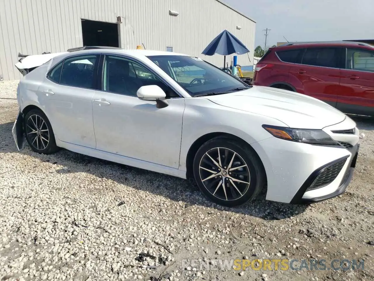 4 Фотография поврежденного автомобиля 4T1G11AKXPU837029 TOYOTA CAMRY 2023