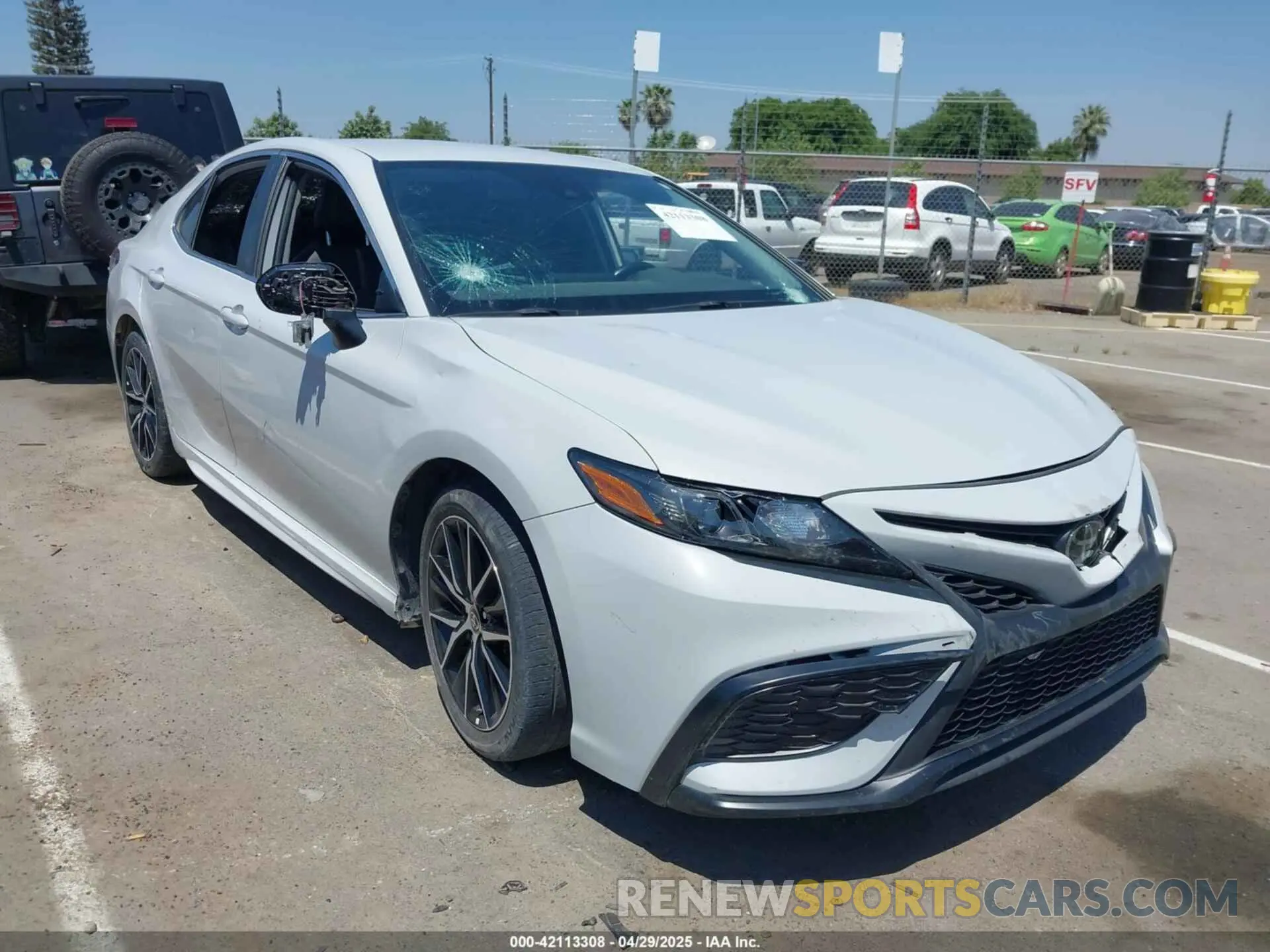 1 Фотография поврежденного автомобиля 4T1G11BK0PU099904 TOYOTA CAMRY 2023