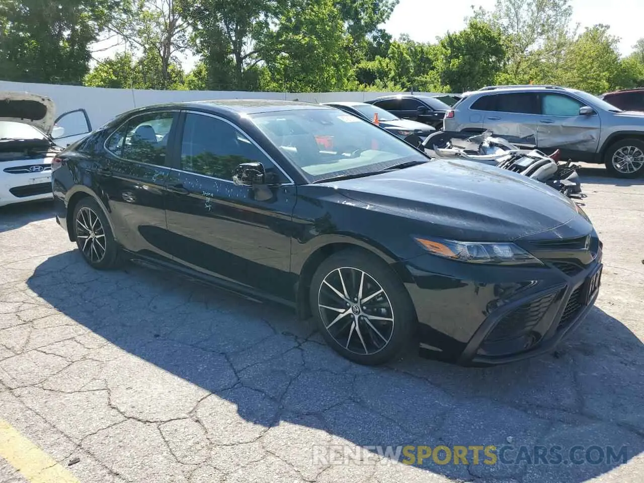 4 Photograph of a damaged car 4T1G11BK2PU084207 TOYOTA CAMRY 2023