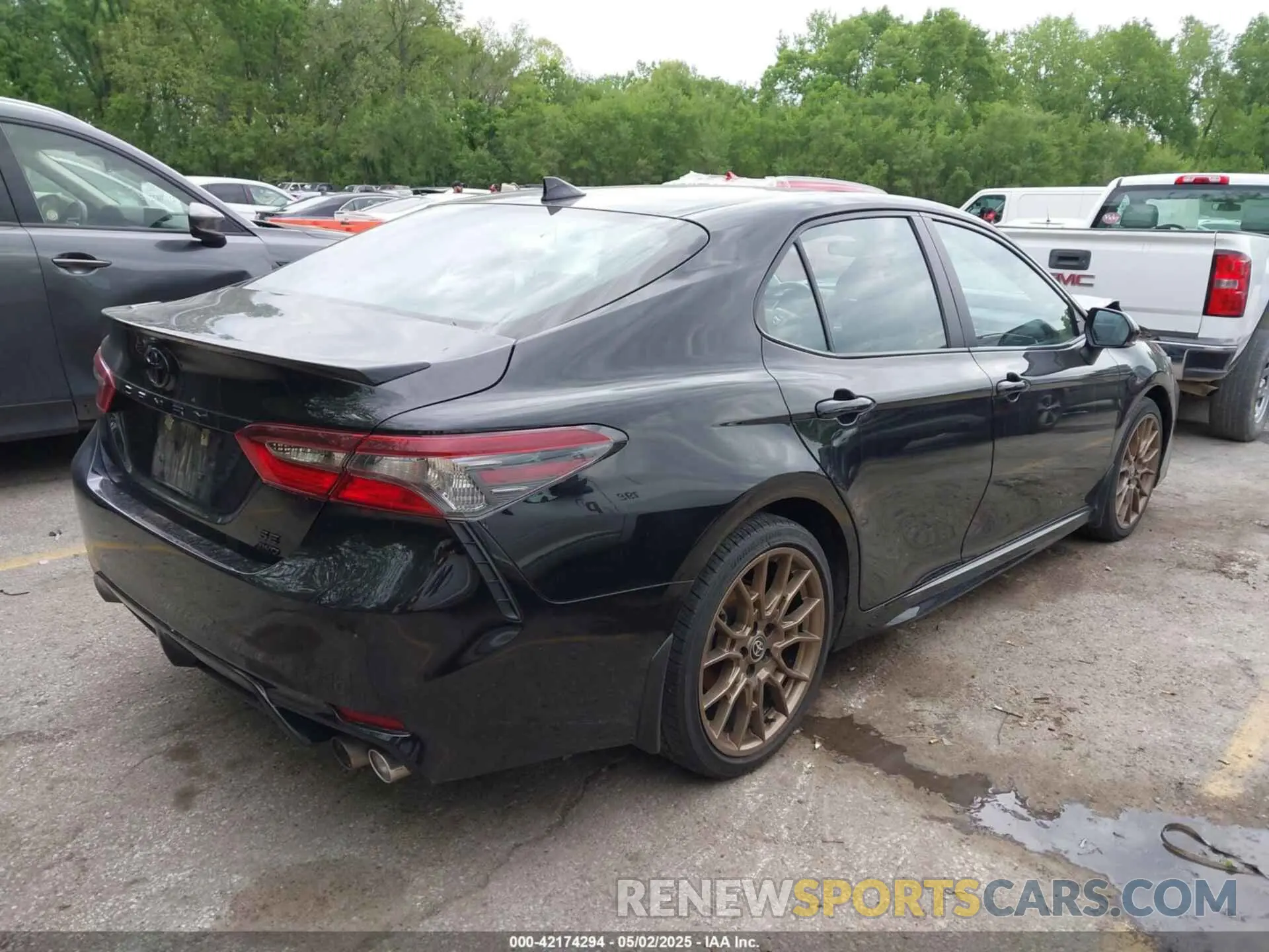 4 Фотография поврежденного автомобиля 4T1G11BK3PU103394 TOYOTA CAMRY 2023