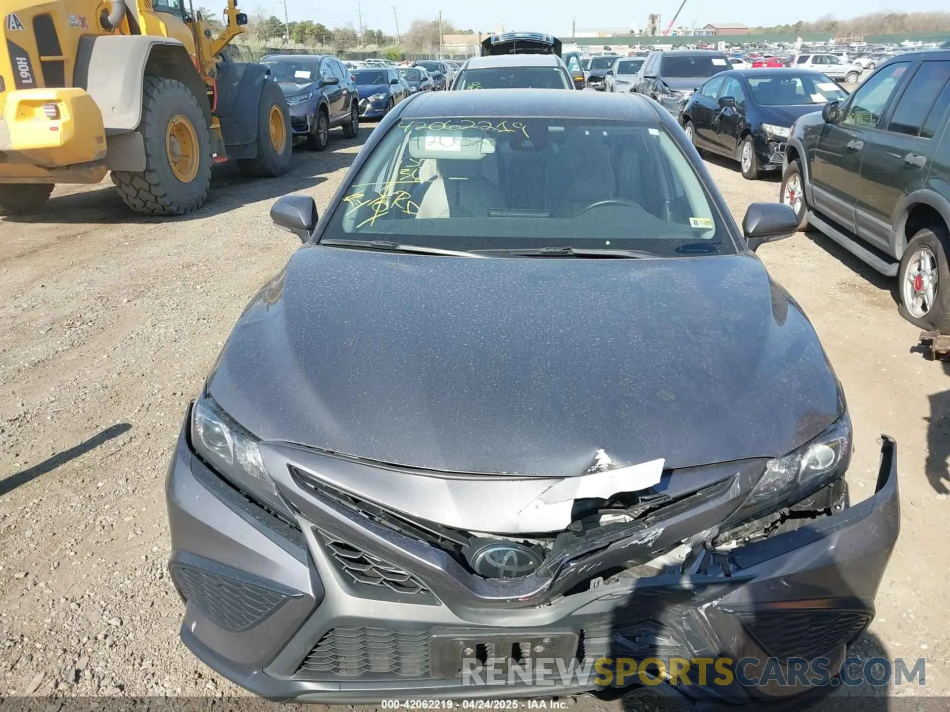 12 Фотография поврежденного автомобиля 4T1G11BK6PU096991 TOYOTA CAMRY 2023