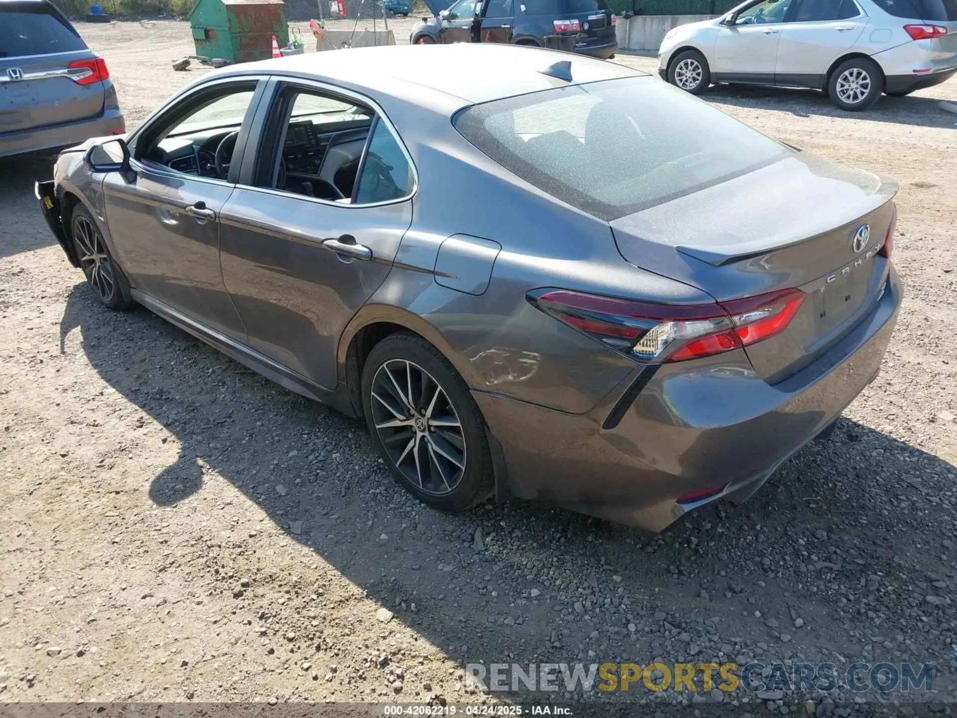 3 Фотография поврежденного автомобиля 4T1G11BK6PU096991 TOYOTA CAMRY 2023