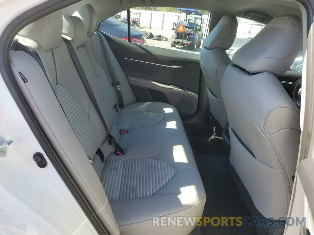 10 Фотография поврежденного автомобиля 4T1G11BK6PU101428 TOYOTA CAMRY 2023