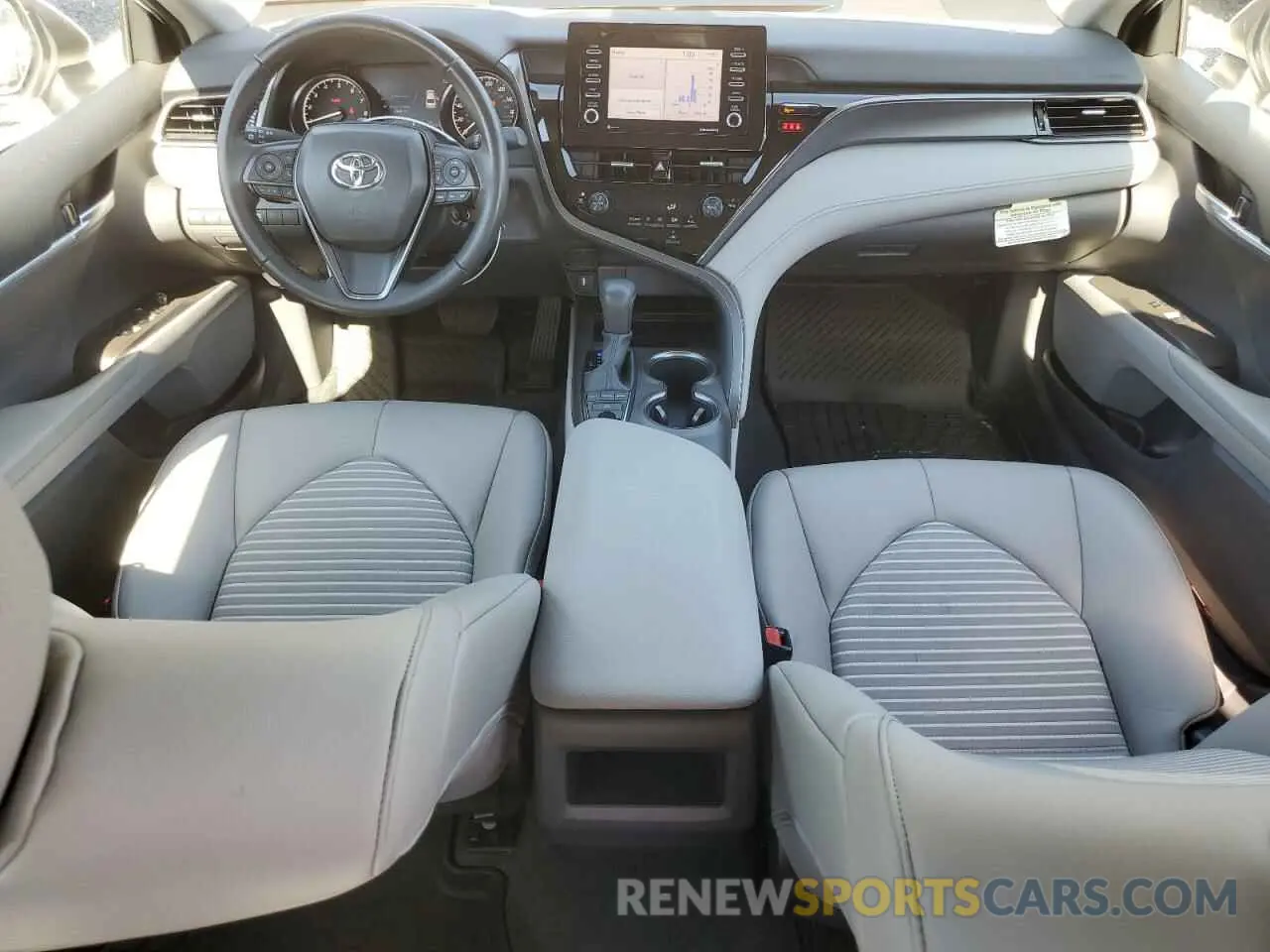 8 Фотография поврежденного автомобиля 4T1G11BK6PU101428 TOYOTA CAMRY 2023