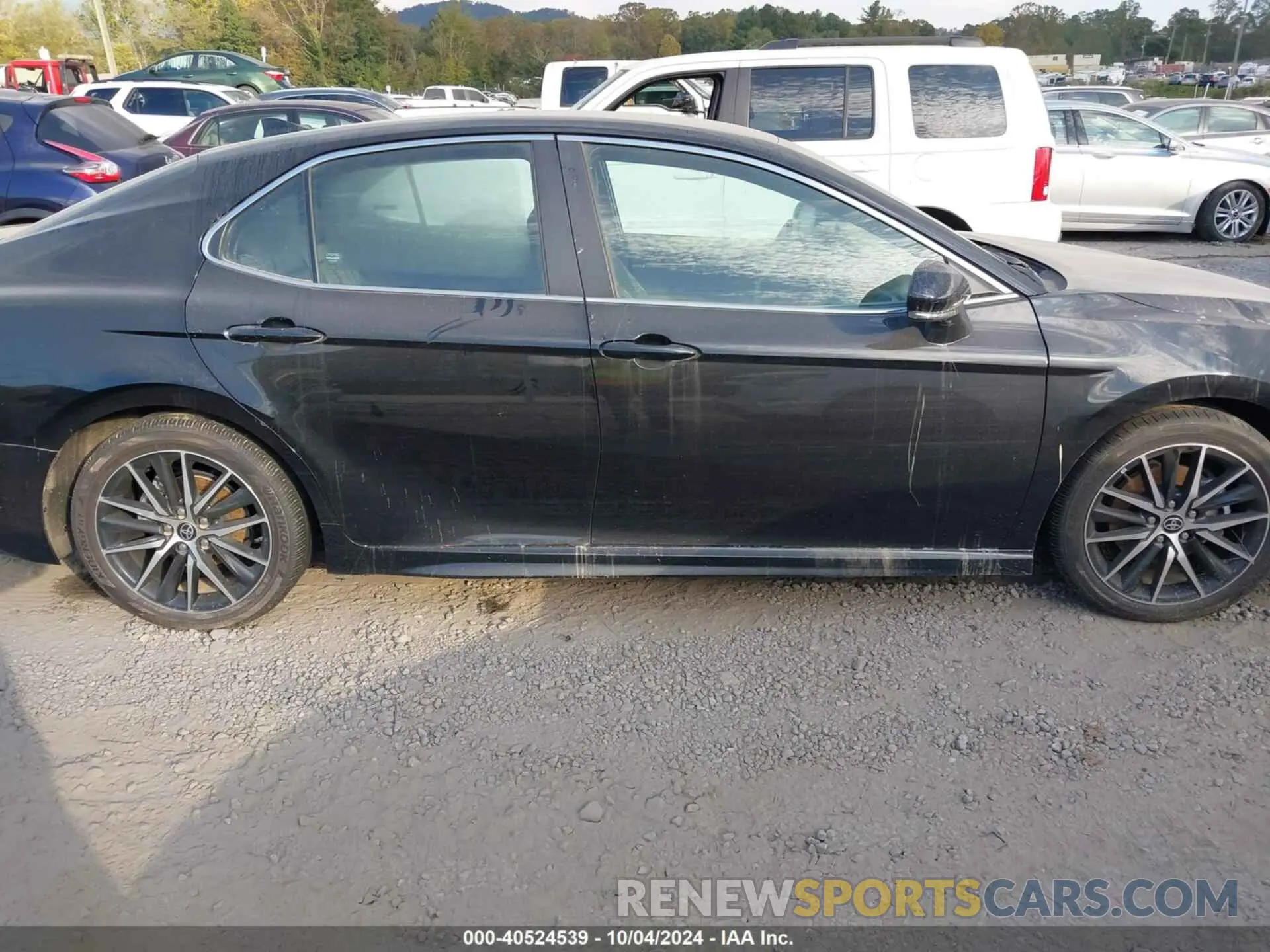 12 Фотография поврежденного автомобиля 4T1G11BK7PU076734 TOYOTA CAMRY 2023