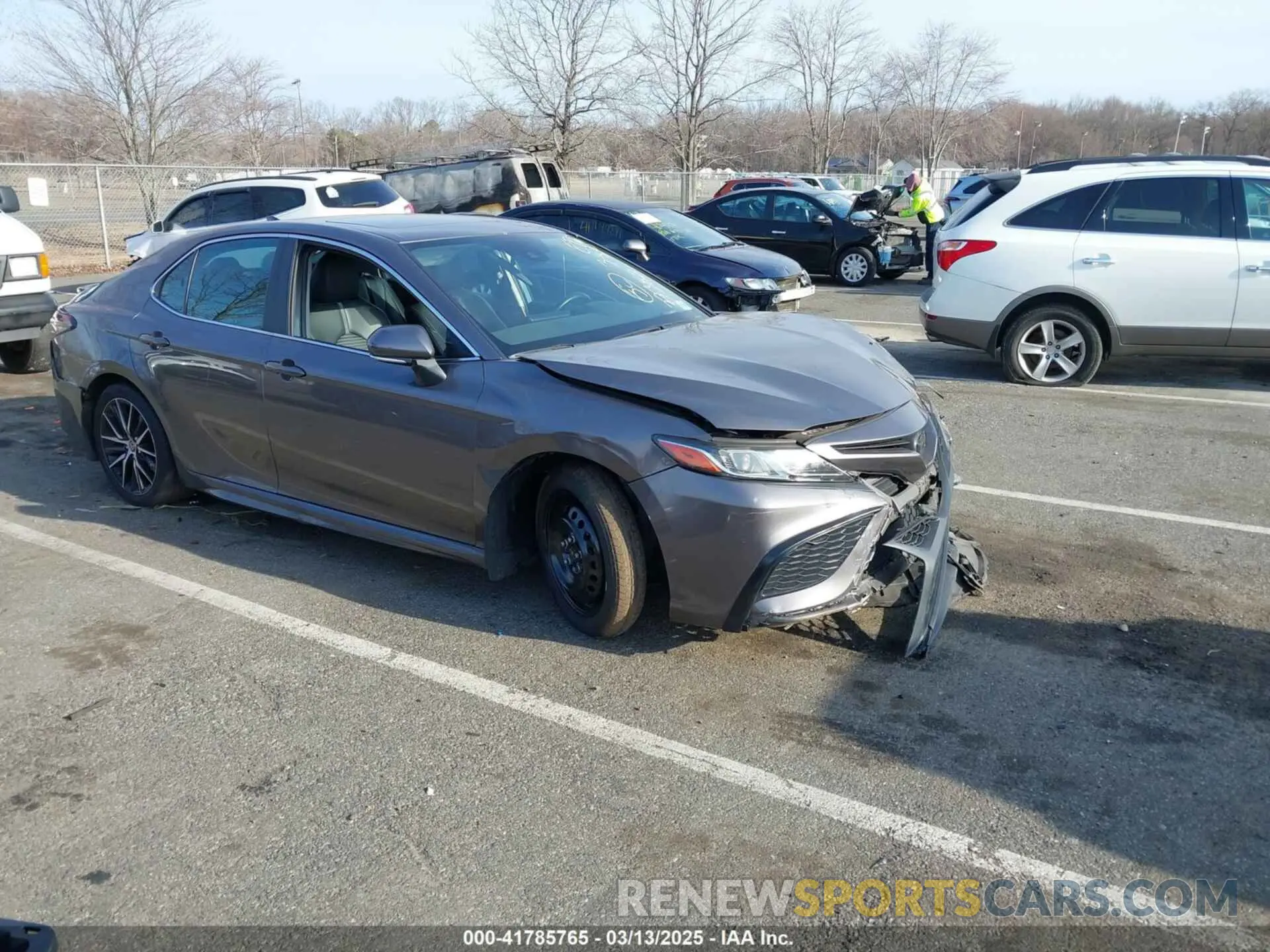 1 Фотография поврежденного автомобиля 4T1G11BK7PU077382 TOYOTA CAMRY 2023