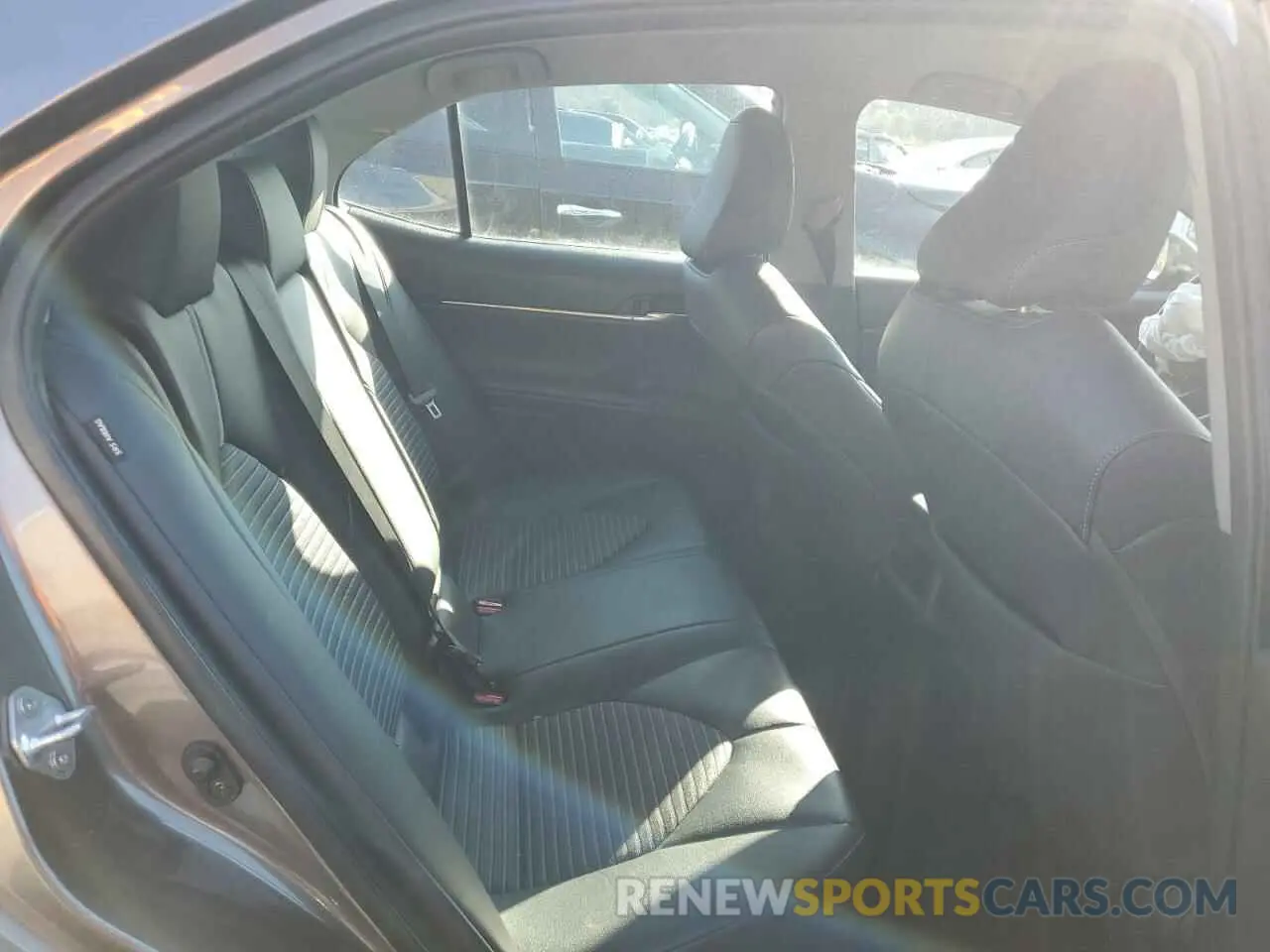 10 Photograph of a damaged car 4T1G11BK7PU091735 TOYOTA CAMRY 2023