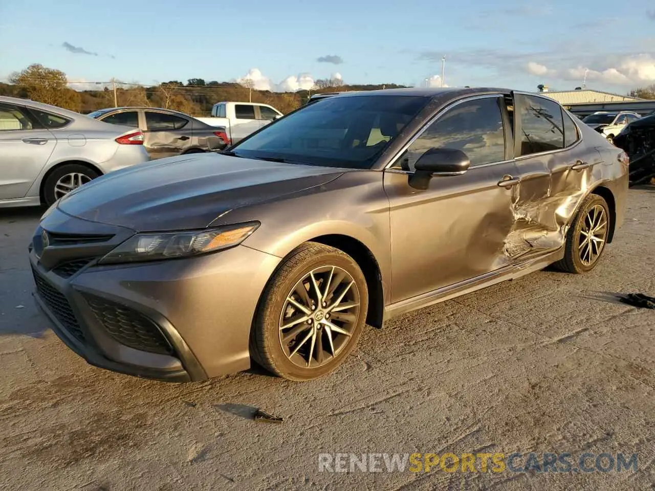 1 Фотография поврежденного автомобиля 4T1G11BK8PU100121 TOYOTA CAMRY 2023