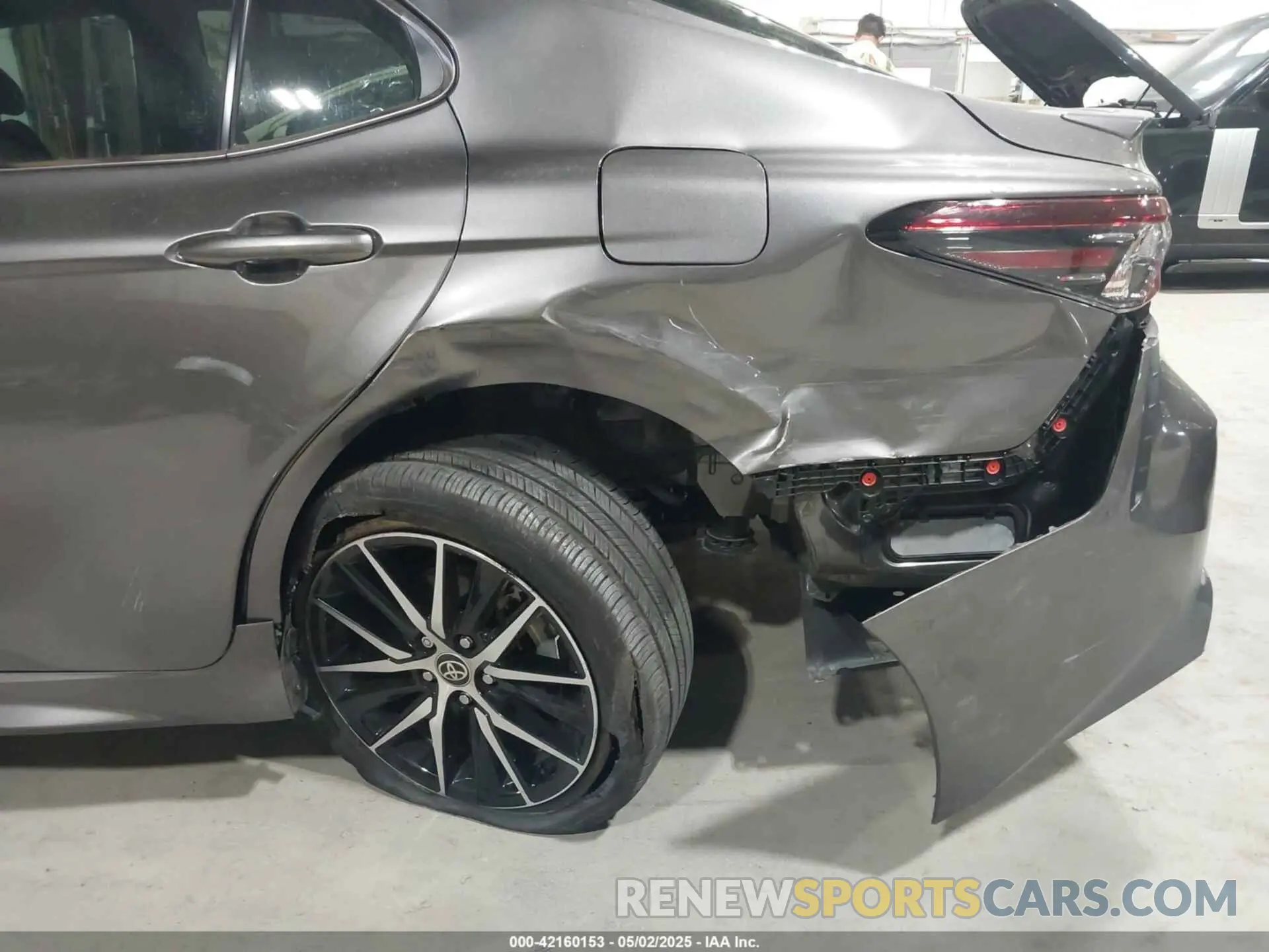 6 Фотография поврежденного автомобиля 4T1G11BK8PU100569 TOYOTA CAMRY 2023