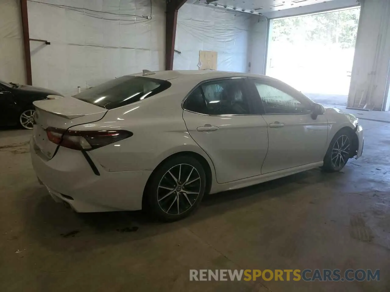 3 Photograph of a damaged car 4T1G11BK9PU092336 TOYOTA CAMRY 2023