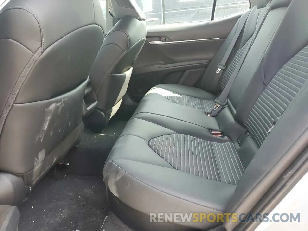 10 Фотография поврежденного автомобиля 4T1G31AK4PU058803 TOYOTA CAMRY 2023