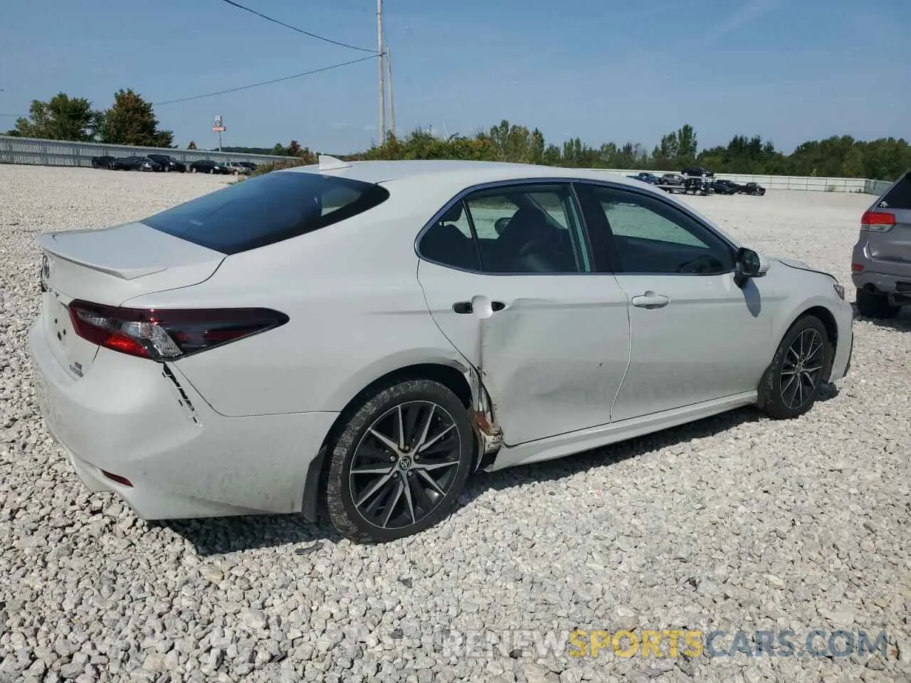 3 Фотография поврежденного автомобиля 4T1G31AK4PU058803 TOYOTA CAMRY 2023