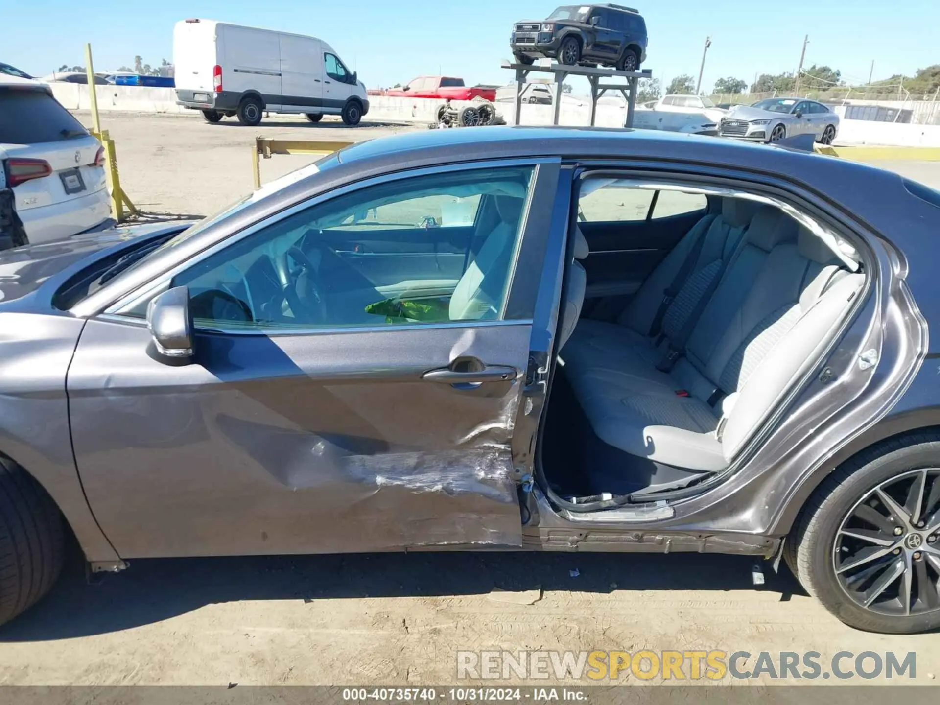 15 Photograph of a damaged car 4T1G31AK4PU608176 TOYOTA CAMRY 2023