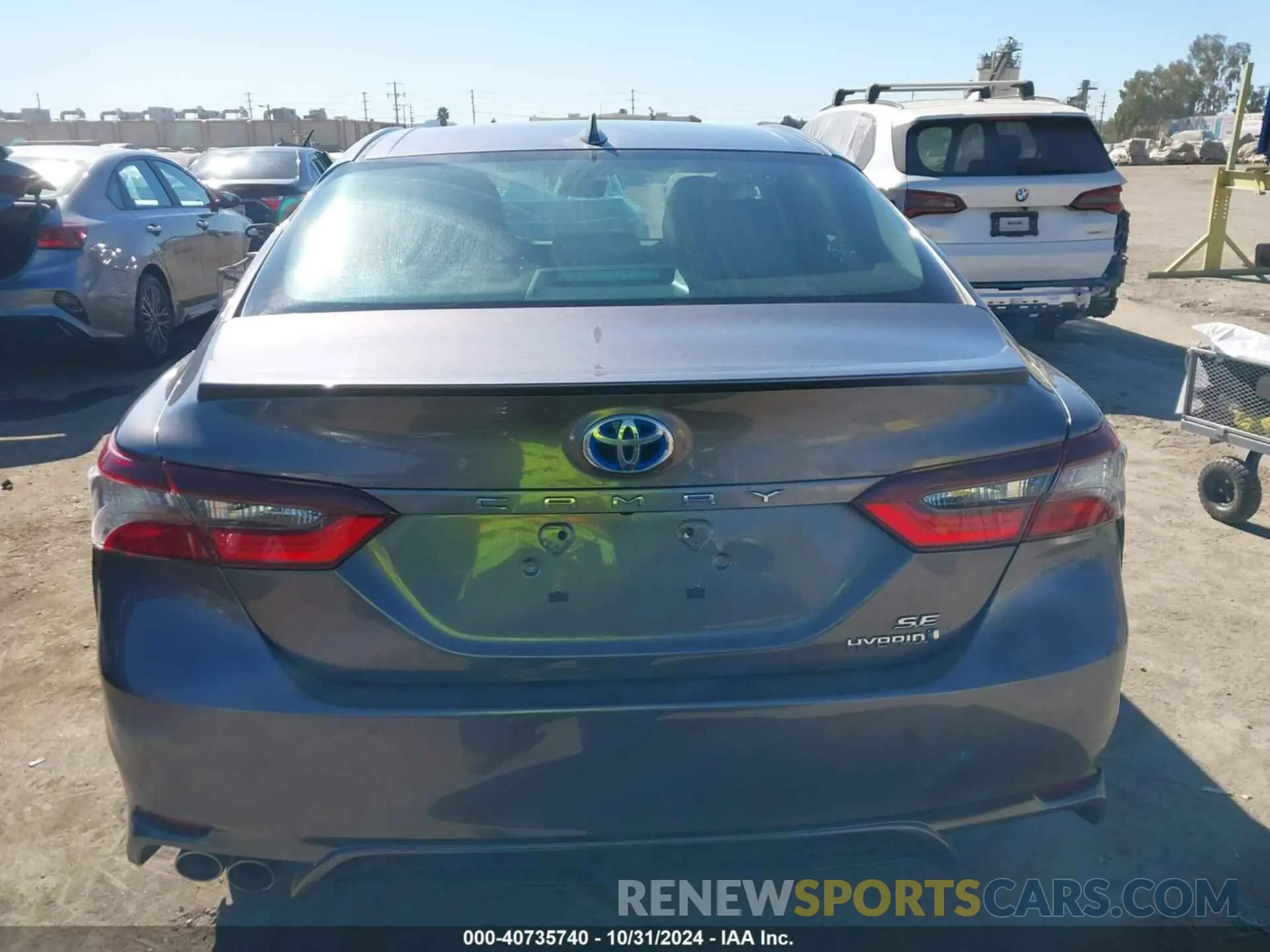 17 Photograph of a damaged car 4T1G31AK4PU608176 TOYOTA CAMRY 2023