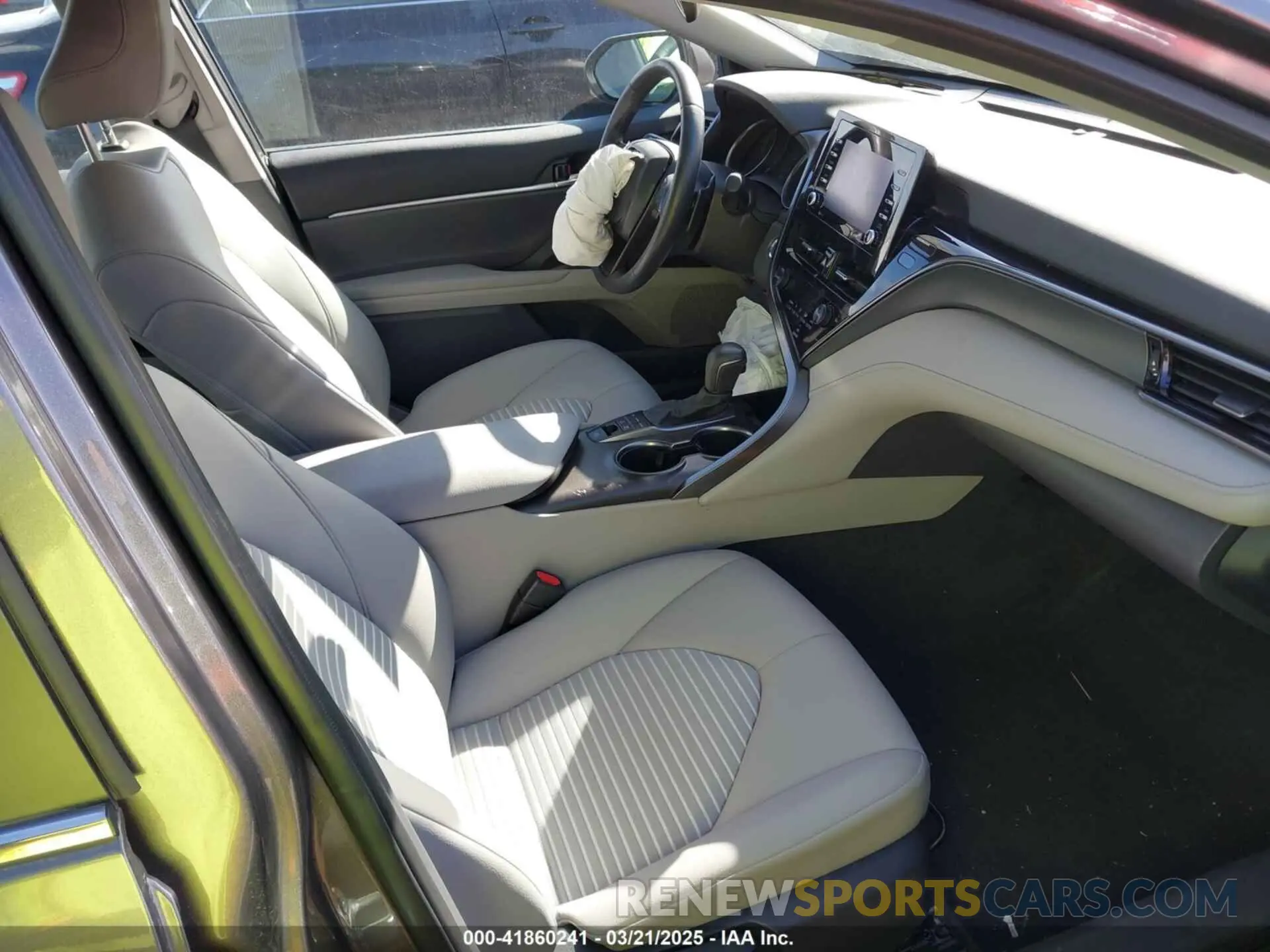 5 Photograph of a damaged car 4T1G31AK7PU604705 TOYOTA CAMRY 2023