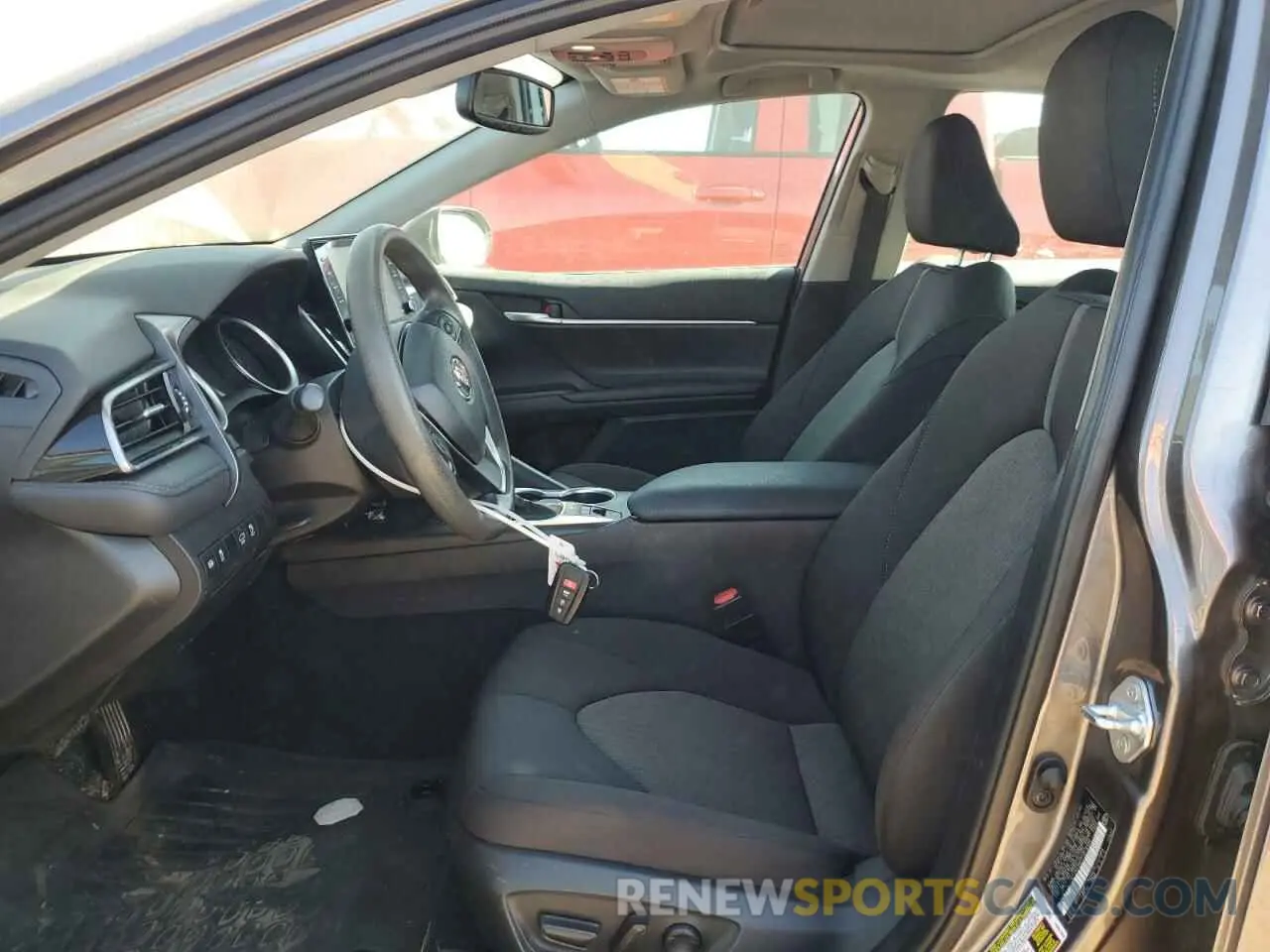 7 Photograph of a damaged car 4T1H31AK2PU616586 TOYOTA CAMRY 2023