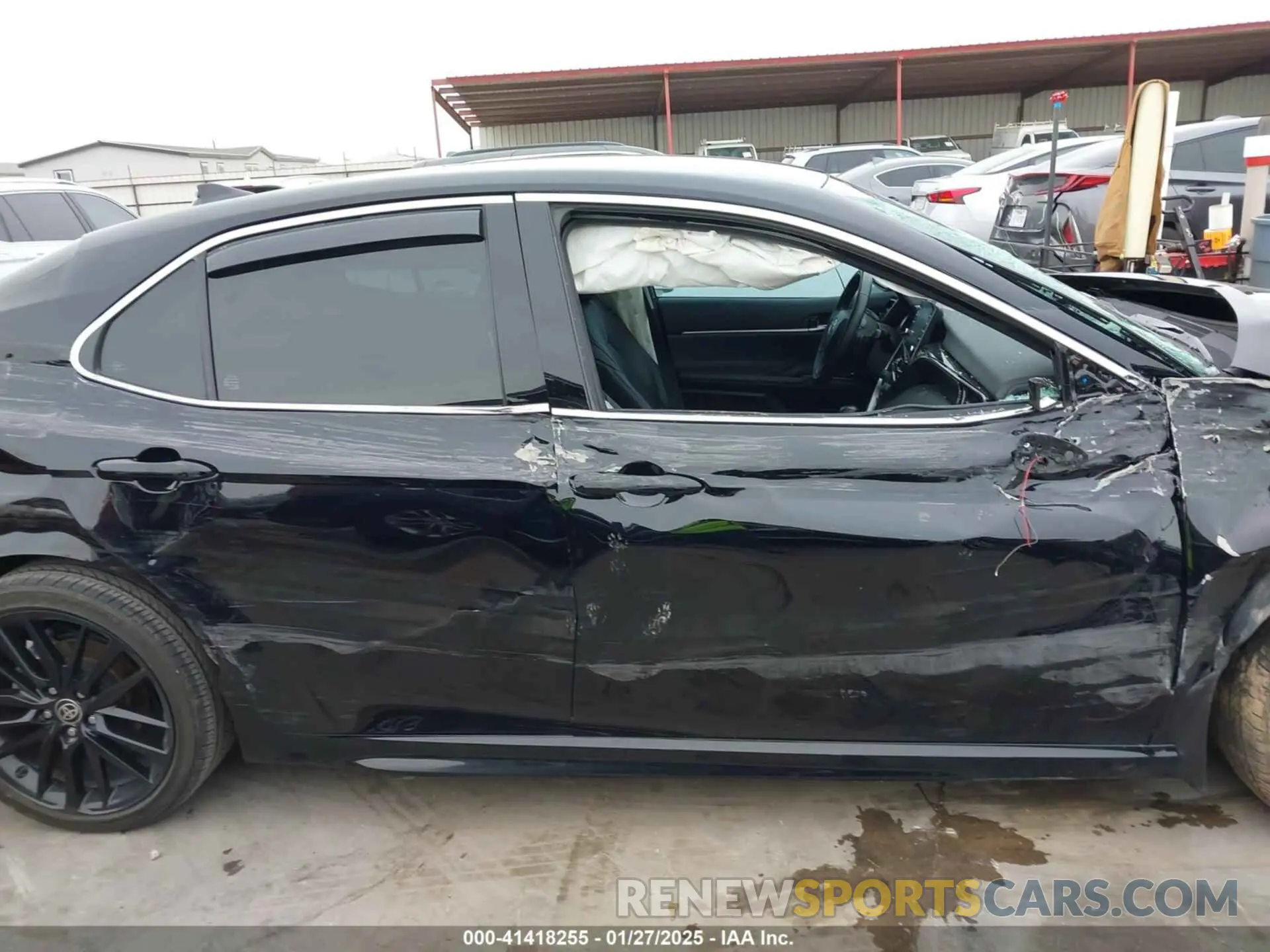 14 Photograph of a damaged car 4T1K31AK0PU053883 TOYOTA CAMRY 2023