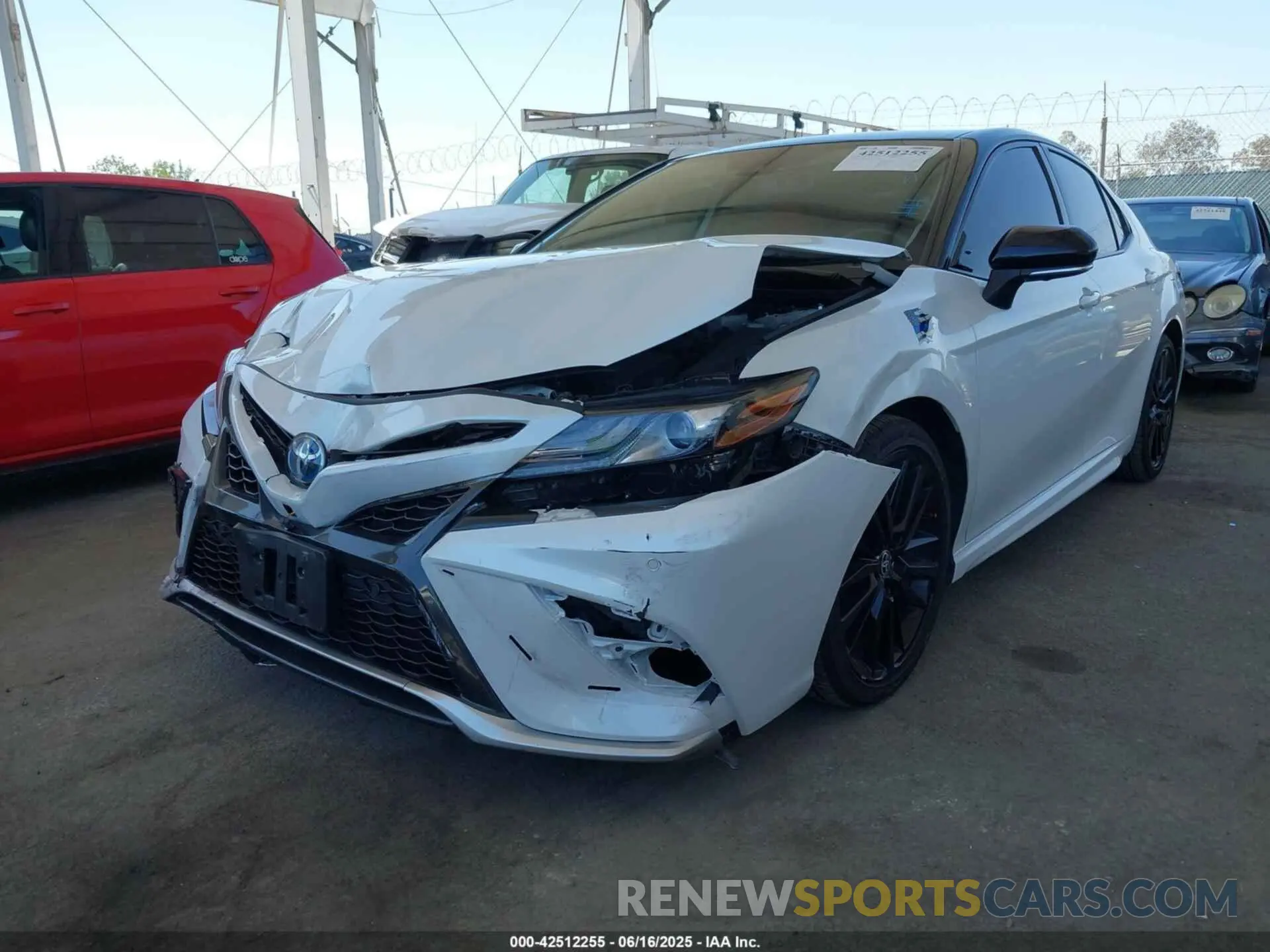 2 Photograph of a damaged car 4T1K31AK1PU058106 TOYOTA CAMRY 2023