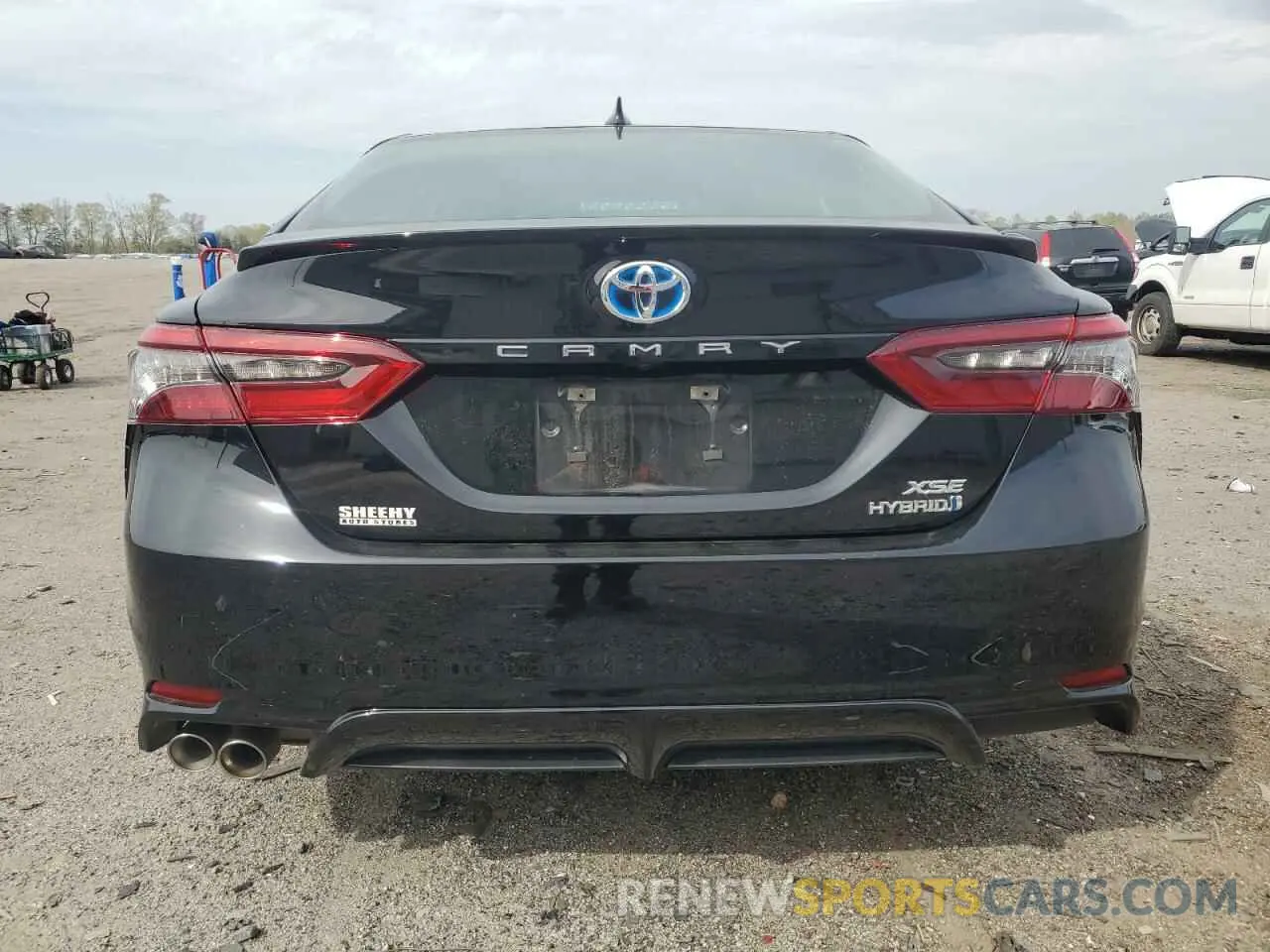 6 Photograph of a damaged car 4T1K31AK3PU616845 TOYOTA CAMRY 2023