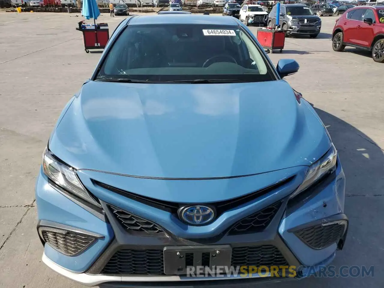 5 Photograph of a damaged car 4T1K31AK4PU047889 TOYOTA CAMRY 2023