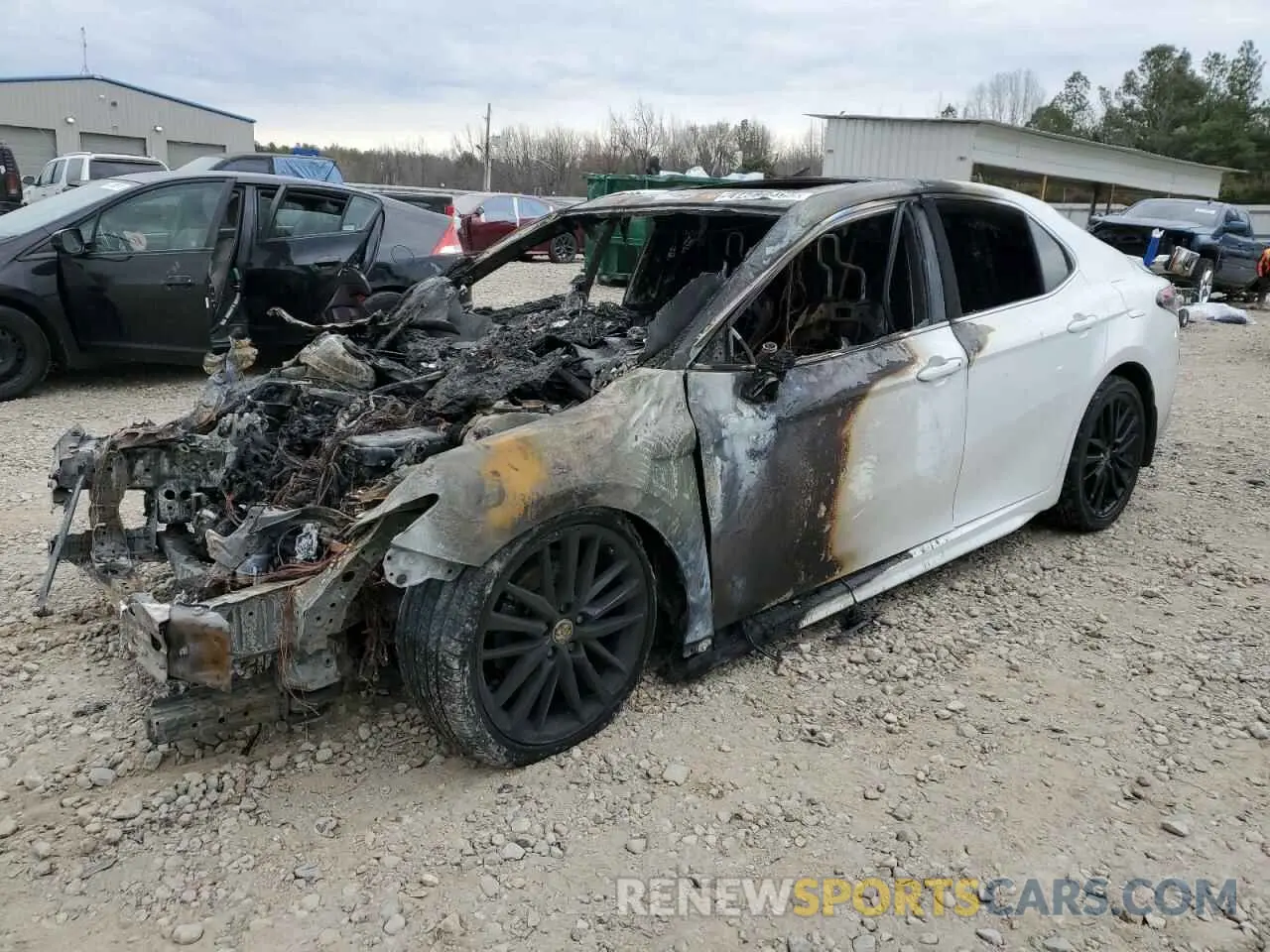 1 Photograph of a damaged car 4T1K31AK4PU605644 TOYOTA CAMRY 2023