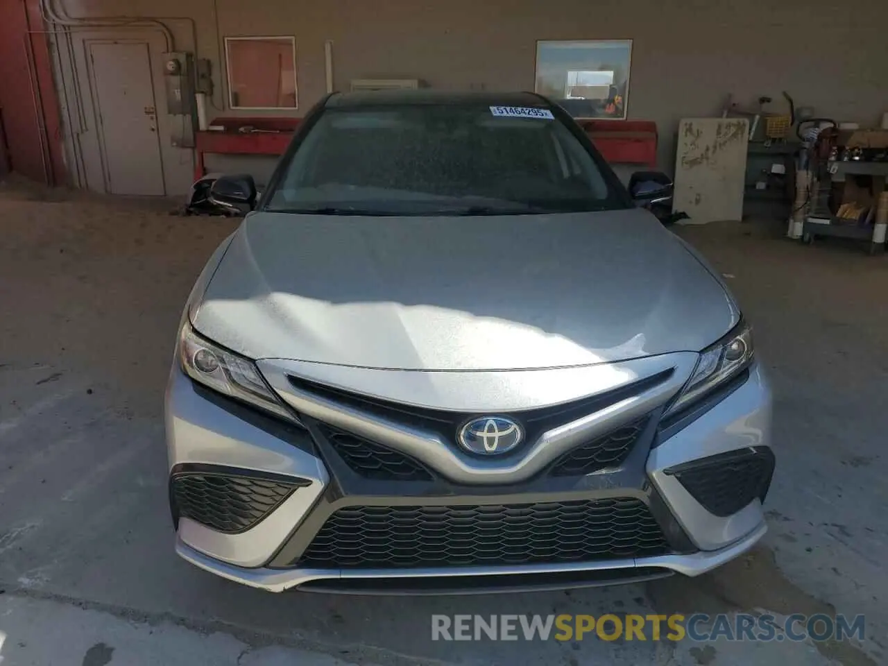 5 Photograph of a damaged car 4T1K31AK8PU049516 TOYOTA CAMRY 2023