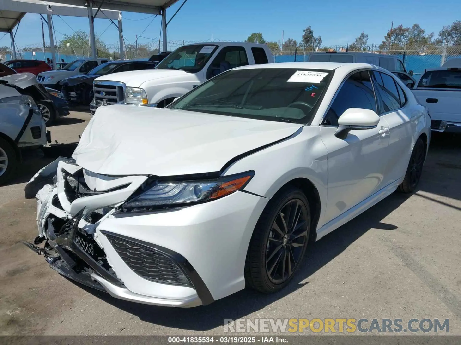 2 Photograph of a damaged car 4T1K31AKXPU600867 TOYOTA CAMRY 2023