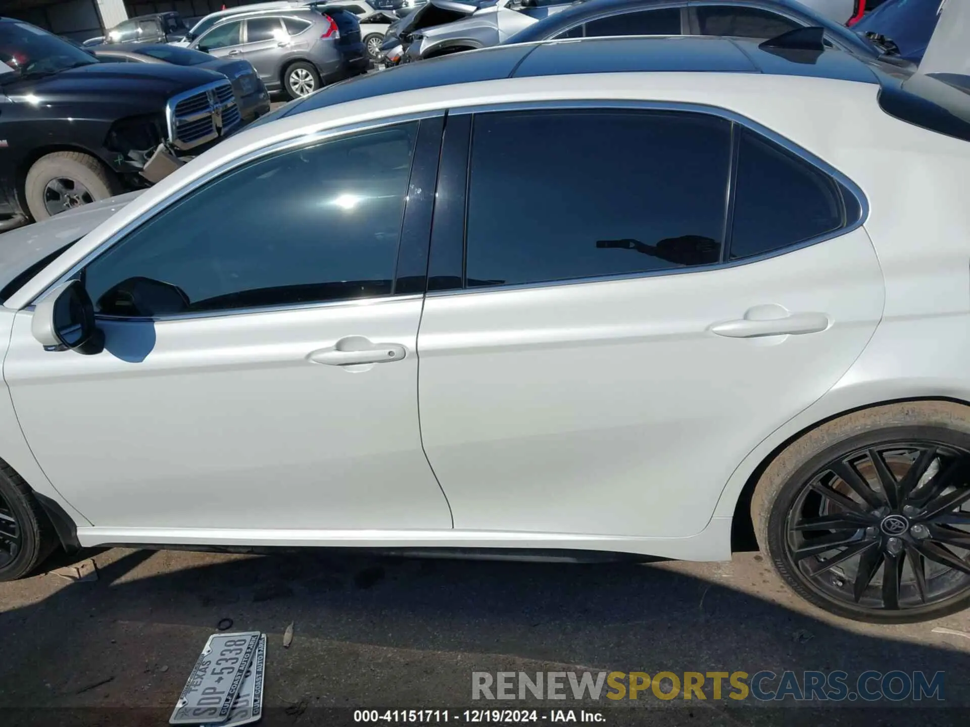 14 Фотография поврежденного автомобиля 4T1K61AK0PU087166 TOYOTA CAMRY 2023