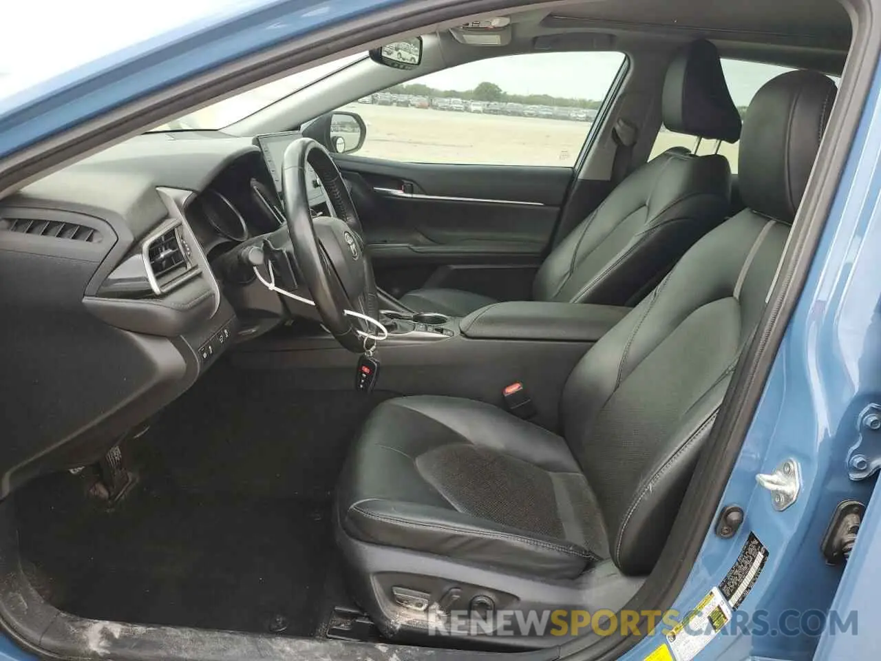 7 Фотография поврежденного автомобиля 4T1K61AK1PU143874 TOYOTA CAMRY 2023