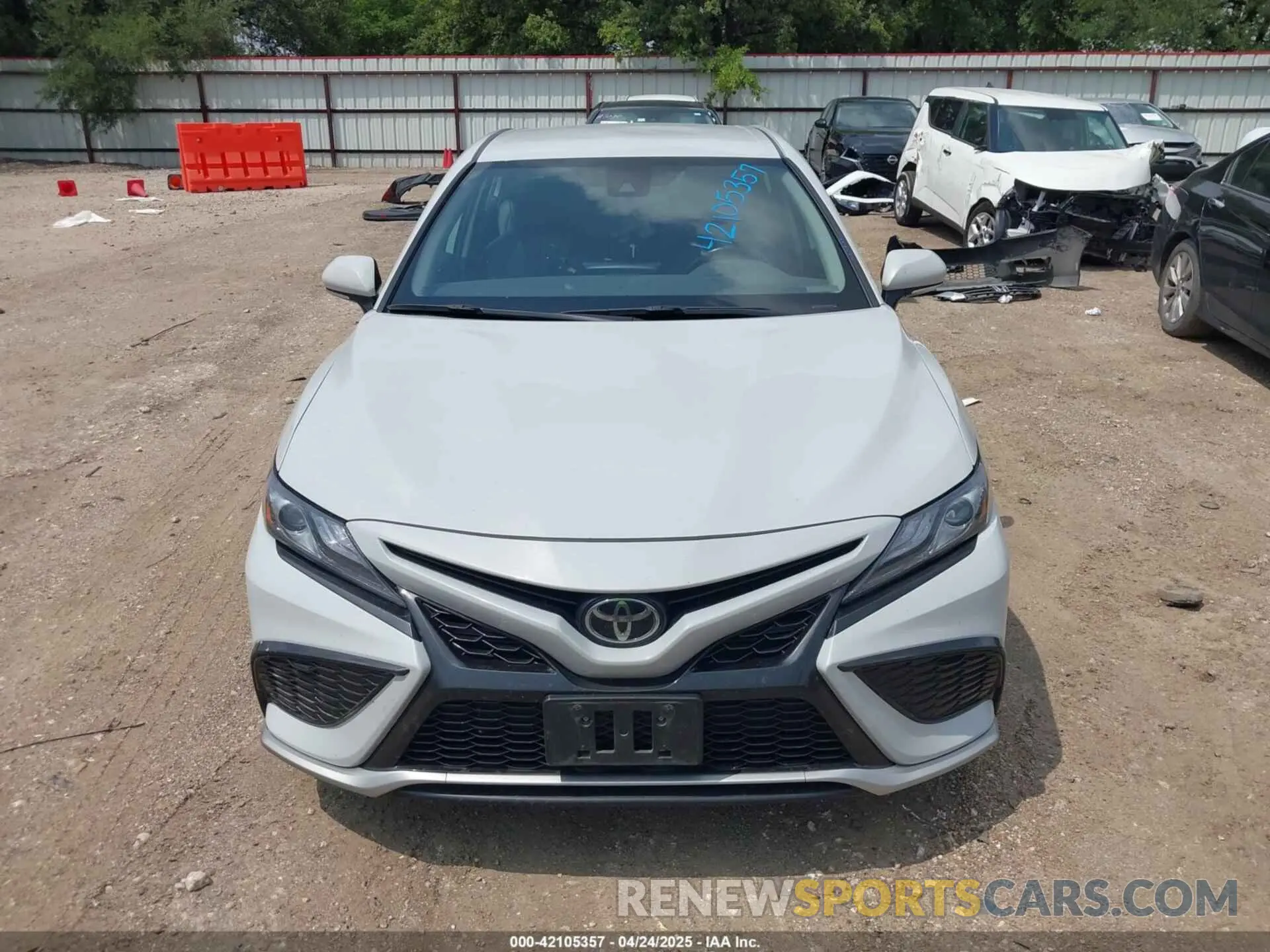 12 Photograph of a damaged car 4T1K61AK1PU173649 TOYOTA CAMRY 2023