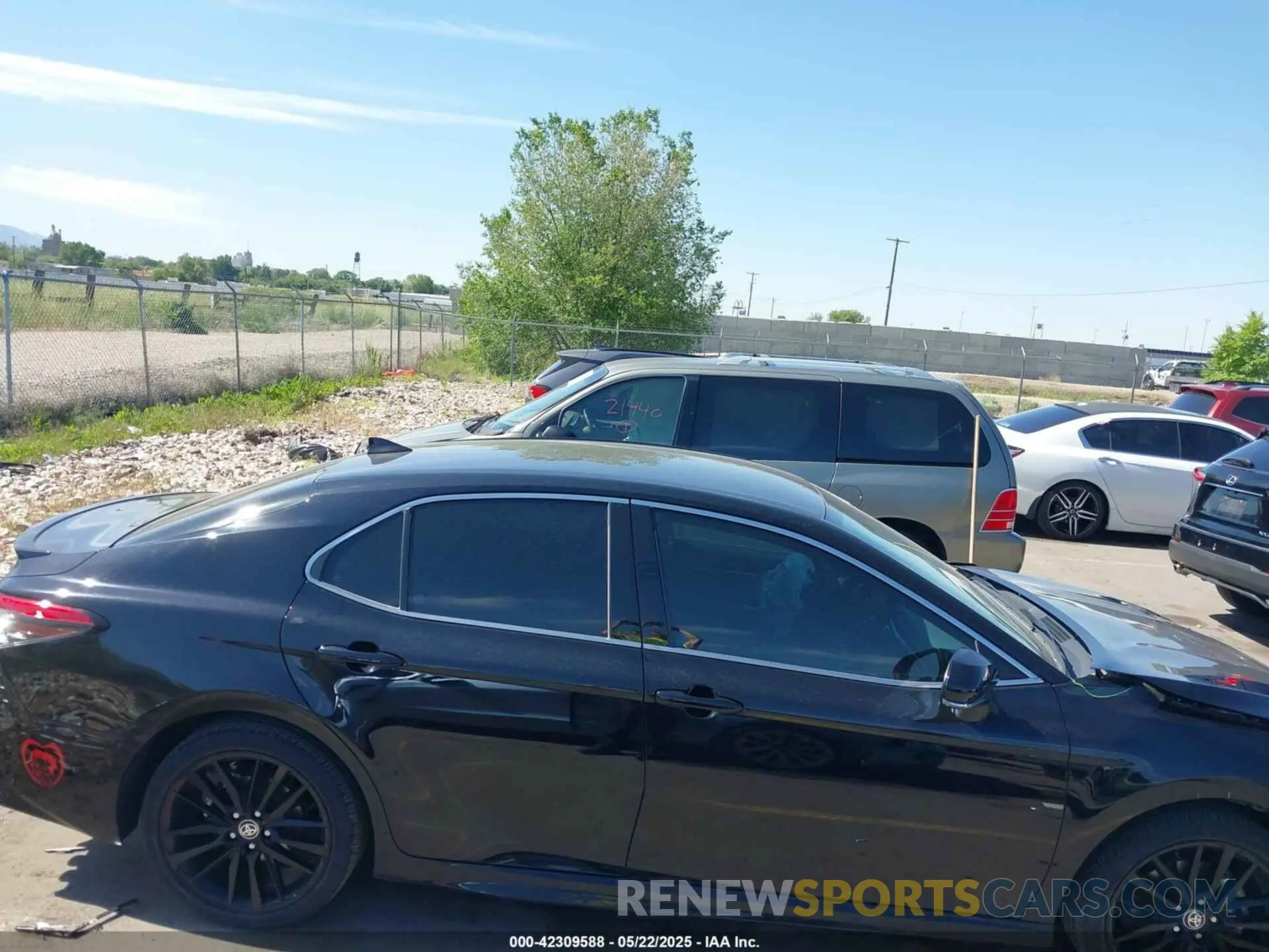 13 Photograph of a damaged car 4T1K61AK1PU722654 TOYOTA CAMRY 2023