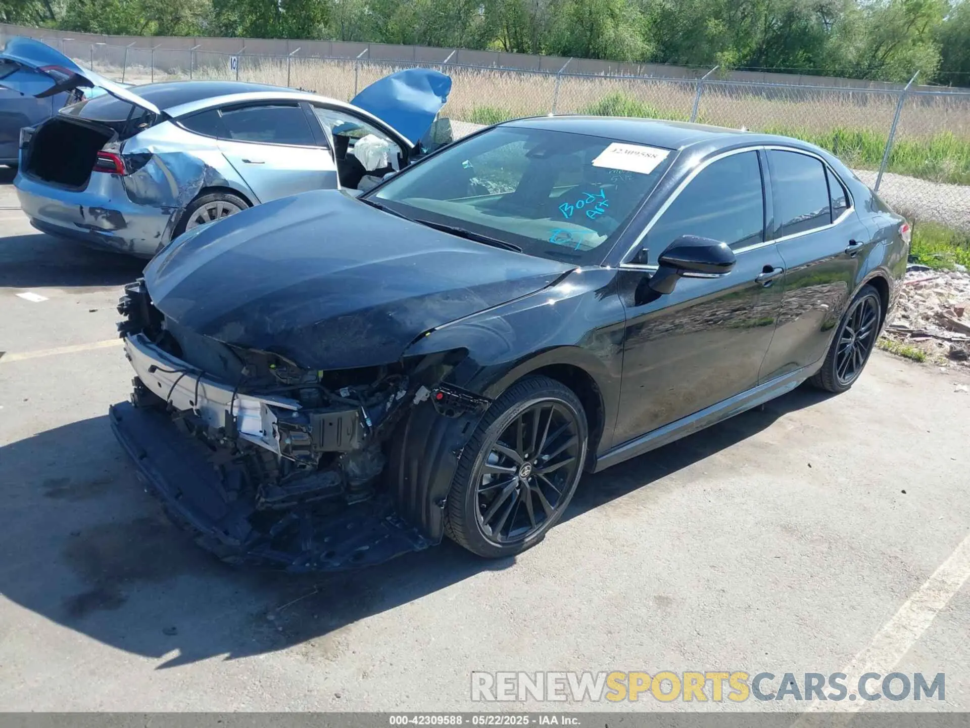 2 Photograph of a damaged car 4T1K61AK1PU722654 TOYOTA CAMRY 2023