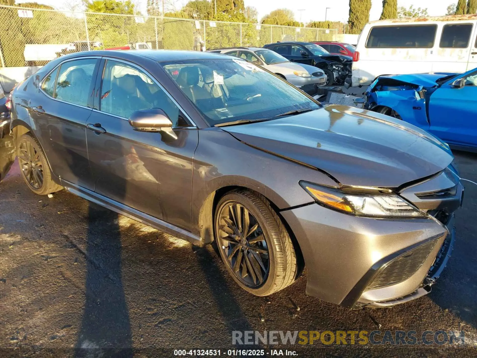 1 Photograph of a damaged car 4T1K61AK1PU826125 TOYOTA CAMRY 2023