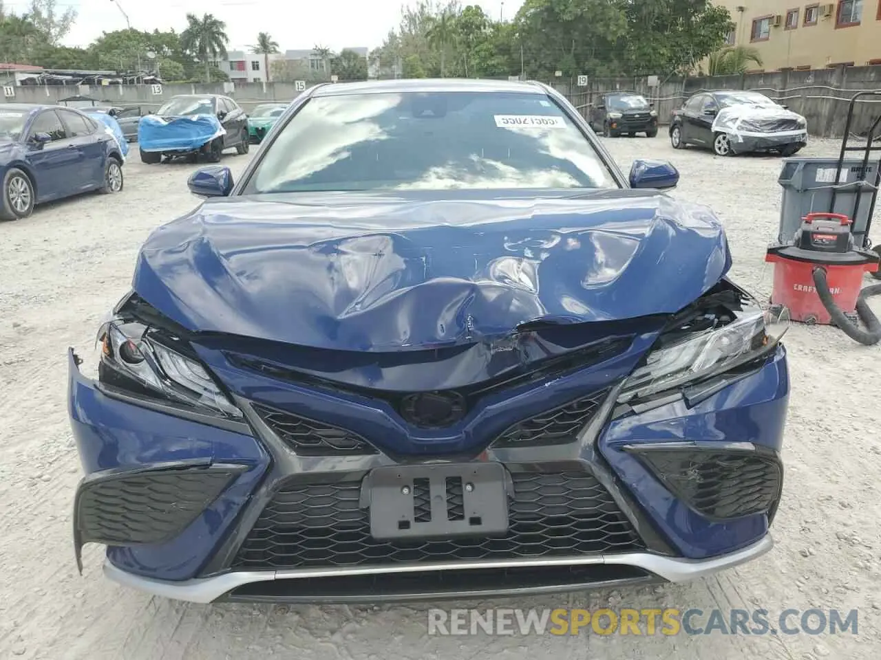 5 Photograph of a damaged car 4T1K61AK2PU083894 TOYOTA CAMRY 2023