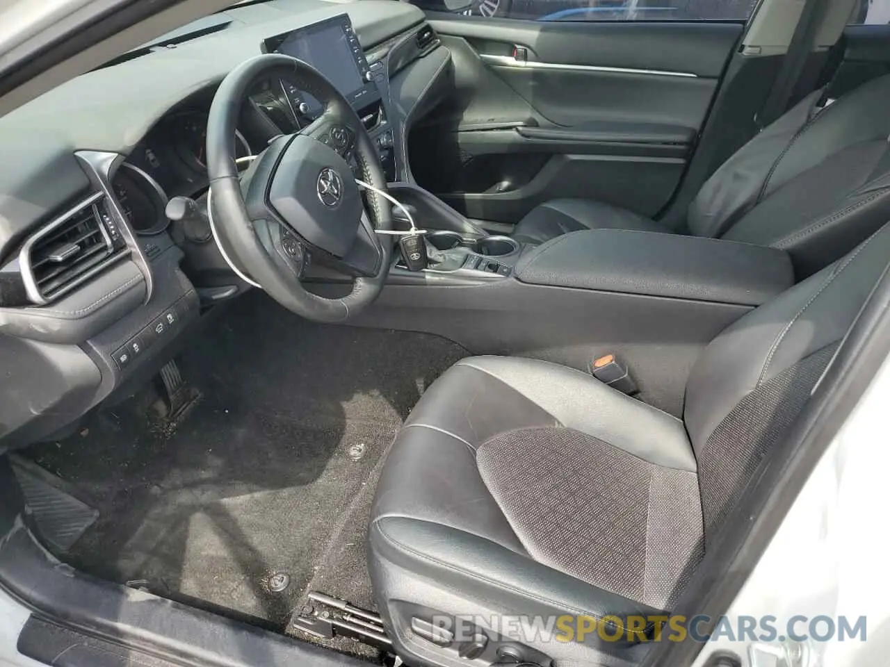 7 Photograph of a damaged car 4T1K61AK3PU086304 TOYOTA CAMRY 2023