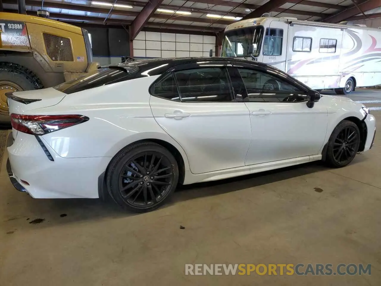 3 Photograph of a damaged car 4T1K61AK4PU121061 TOYOTA CAMRY 2023