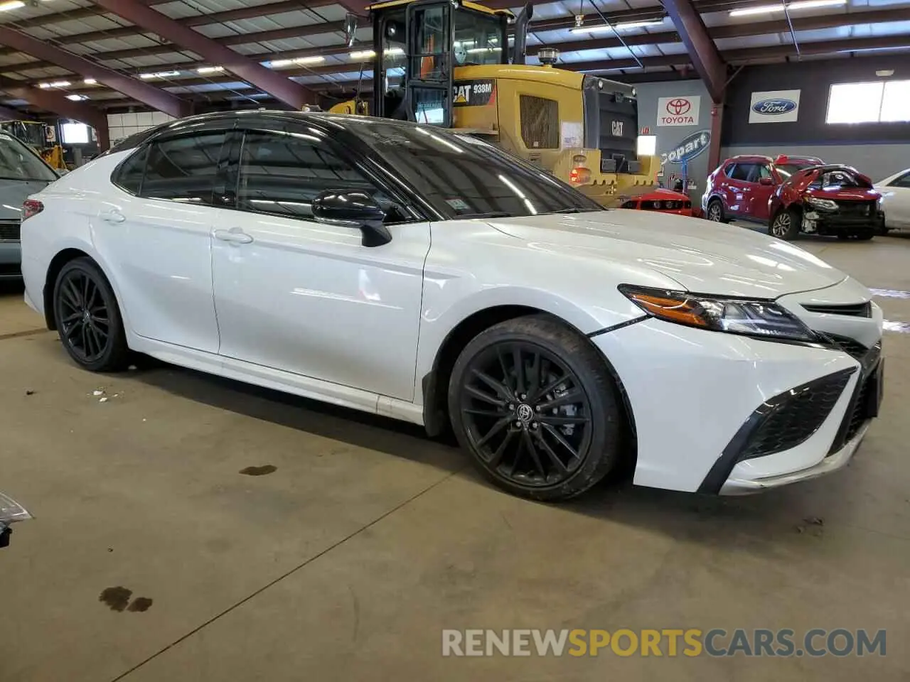 4 Photograph of a damaged car 4T1K61AK4PU121061 TOYOTA CAMRY 2023
