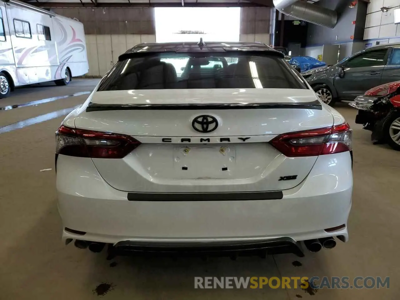 6 Photograph of a damaged car 4T1K61AK4PU121061 TOYOTA CAMRY 2023