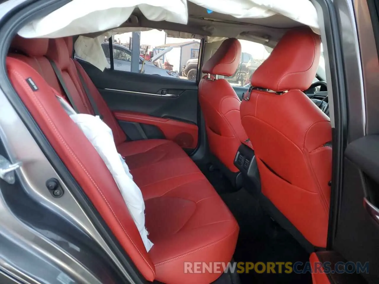 10 Фотография поврежденного автомобиля 4T1K61AK5PU095179 TOYOTA CAMRY 2023