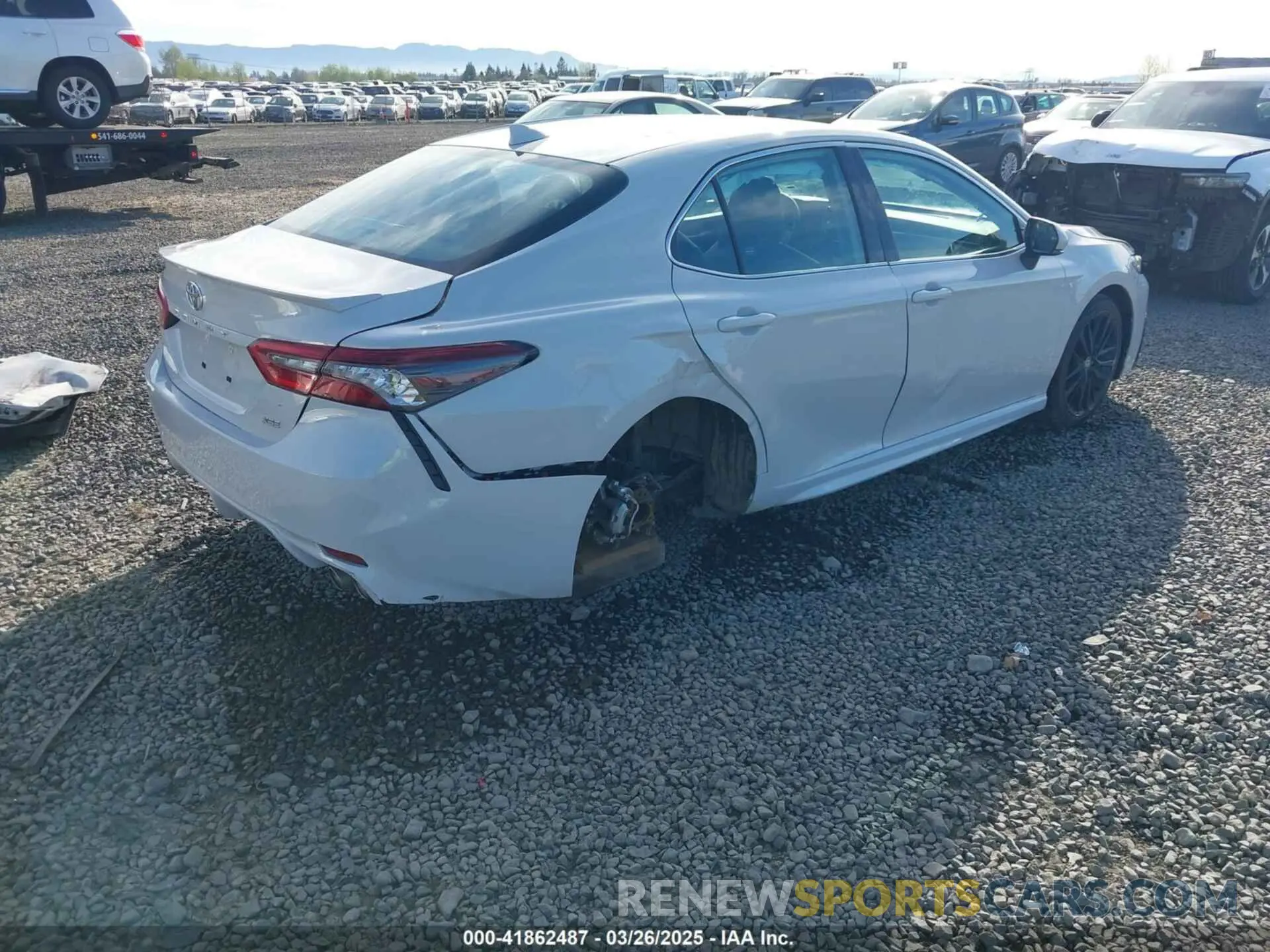 4 Фотография поврежденного автомобиля 4T1K61AK6PU187479 TOYOTA CAMRY 2023