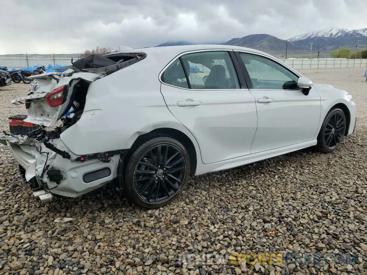3 Фотография поврежденного автомобиля 4T1K61AK7PU129655 TOYOTA CAMRY 2023