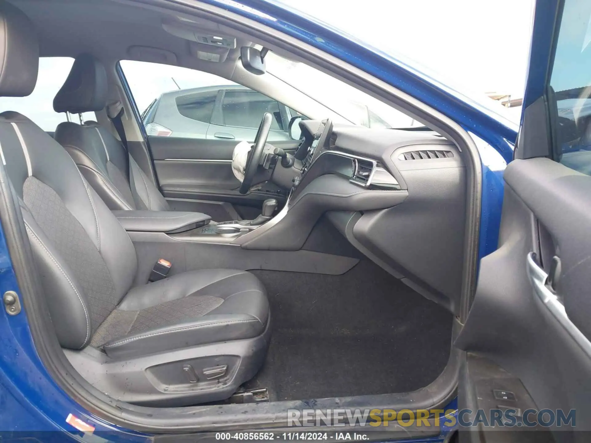 5 Photograph of a damaged car 4T1K61AK7PU174465 TOYOTA CAMRY 2023