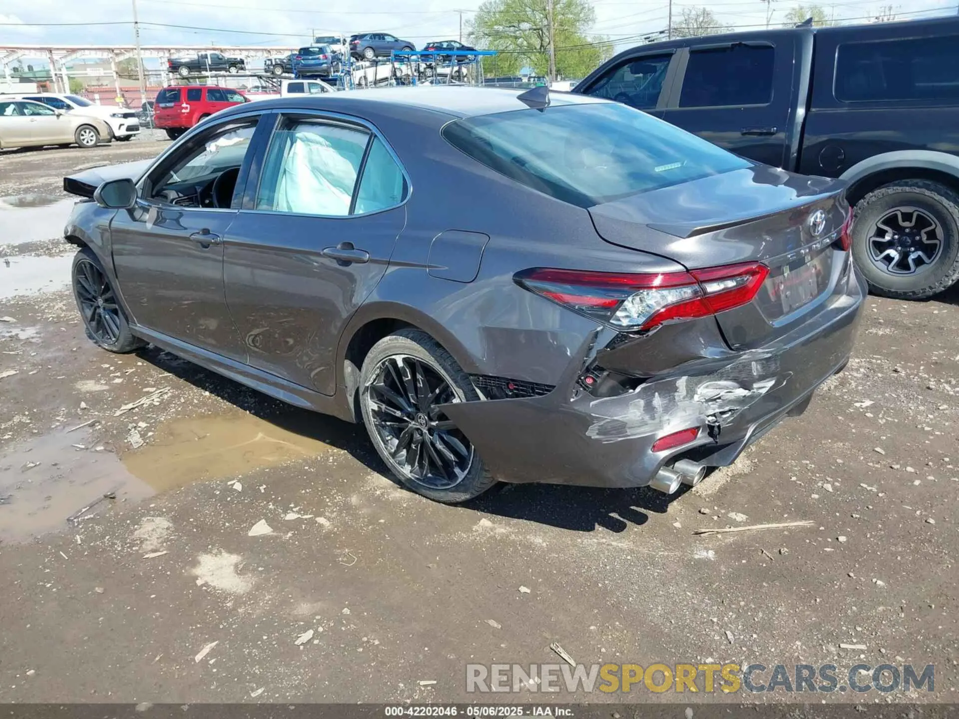 3 Фотография поврежденного автомобиля 4T1K61AK7PU780770 TOYOTA CAMRY 2023
