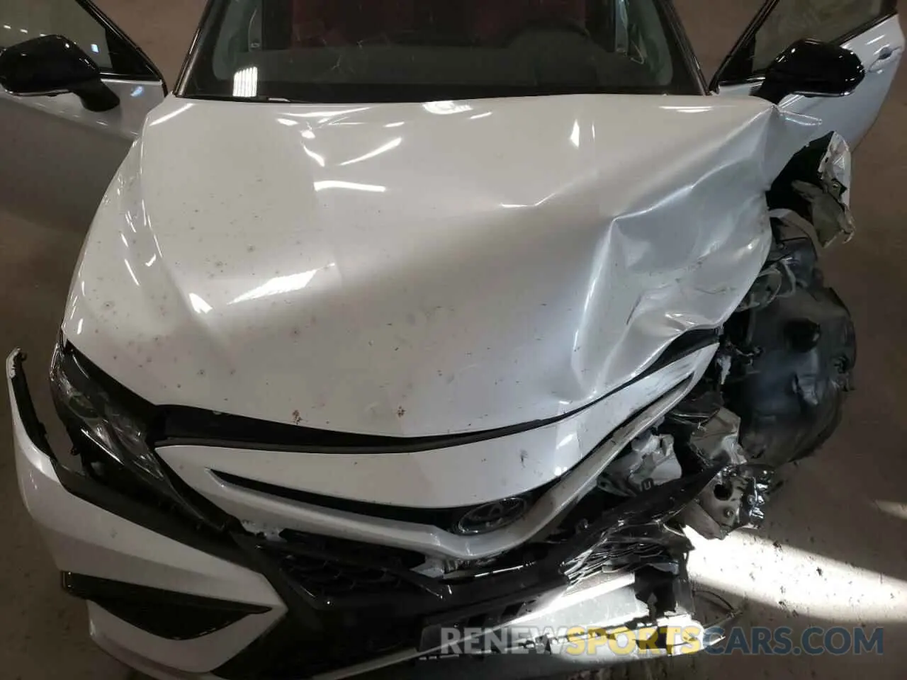 11 Photograph of a damaged car 4T1K61AK8PU138915 TOYOTA CAMRY 2023