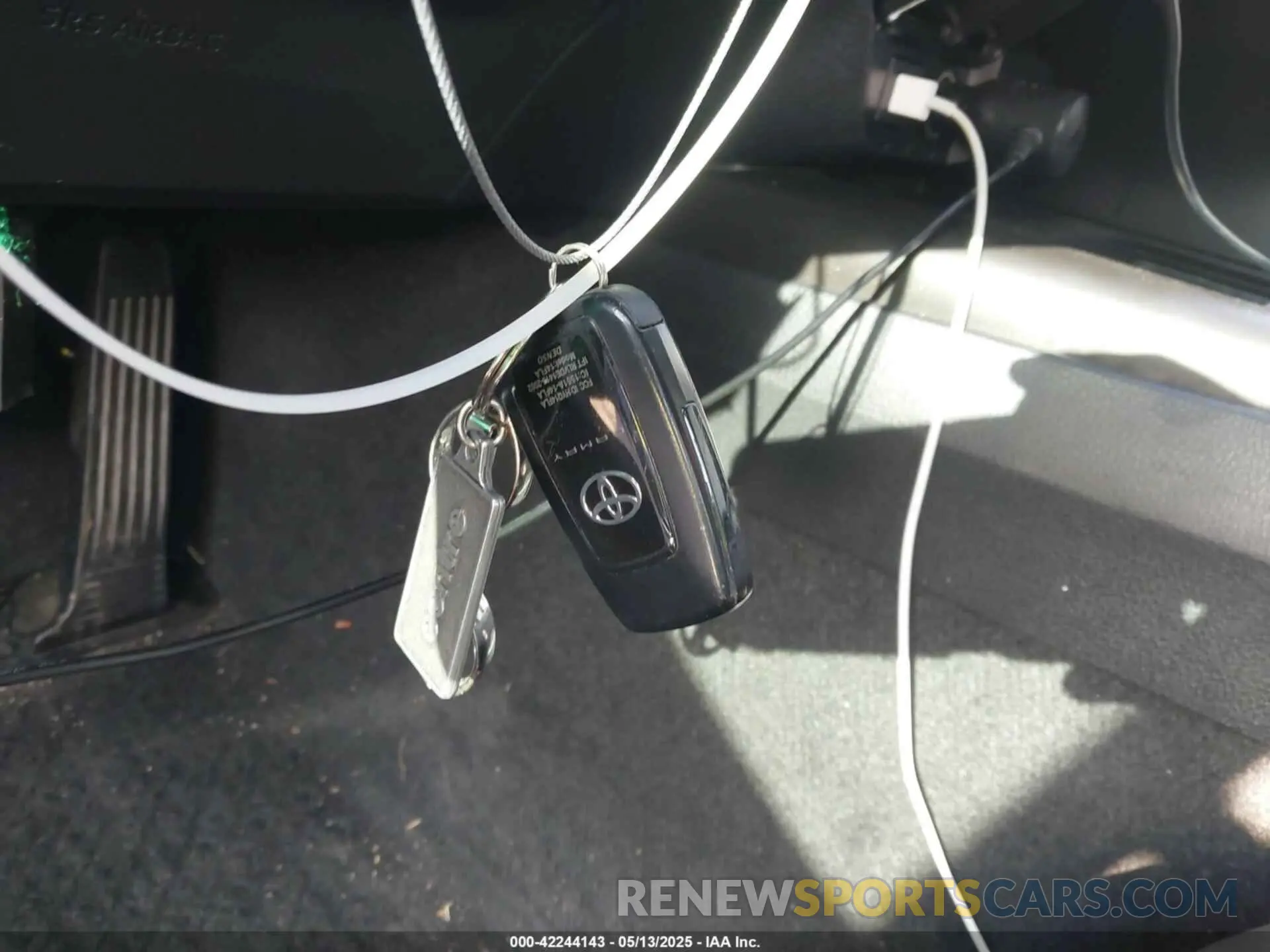 11 Photograph of a damaged car 4T1K61AK8PU773858 TOYOTA CAMRY 2023